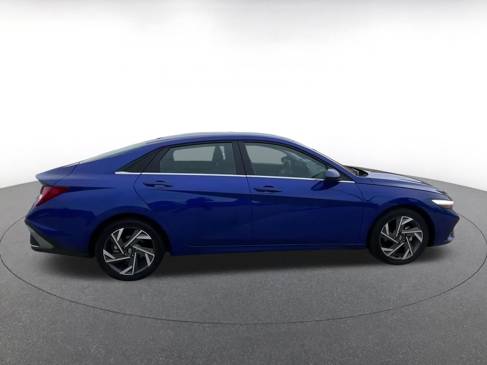 Thumbnail: 2025 Hyundai Elantra - 16