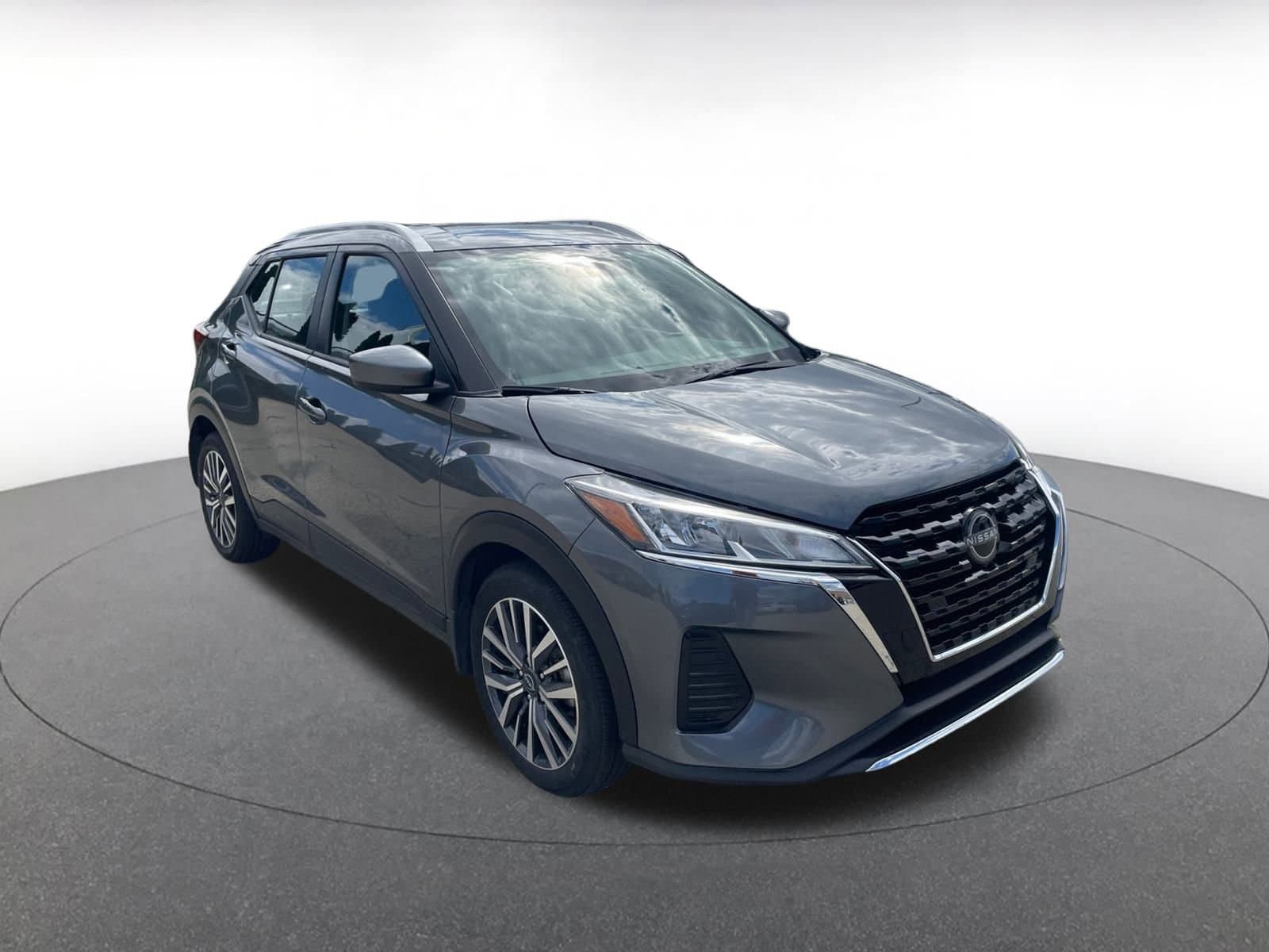 Thumbnail: 2024 Nissan Kicks - 1