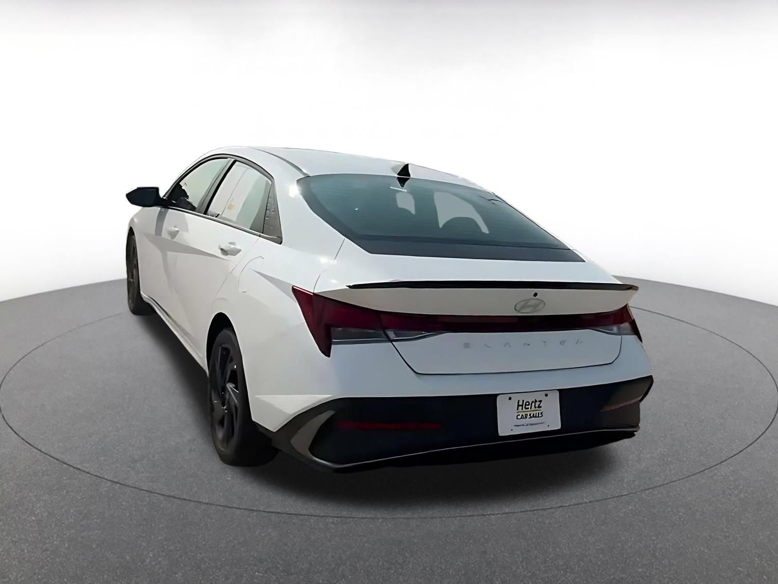 Thumbnail: 2026 Hyundai Elantra - 4