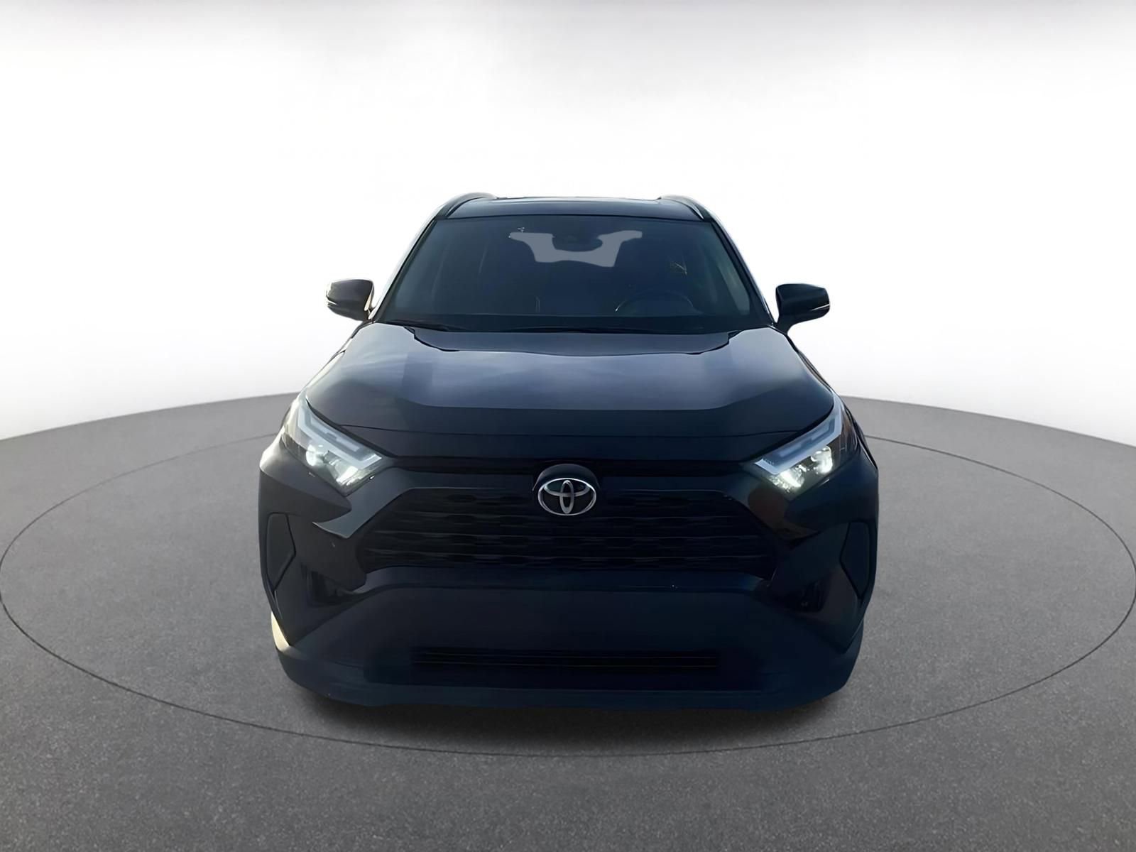 Thumbnail: 2025 Toyota RAV4 - 4