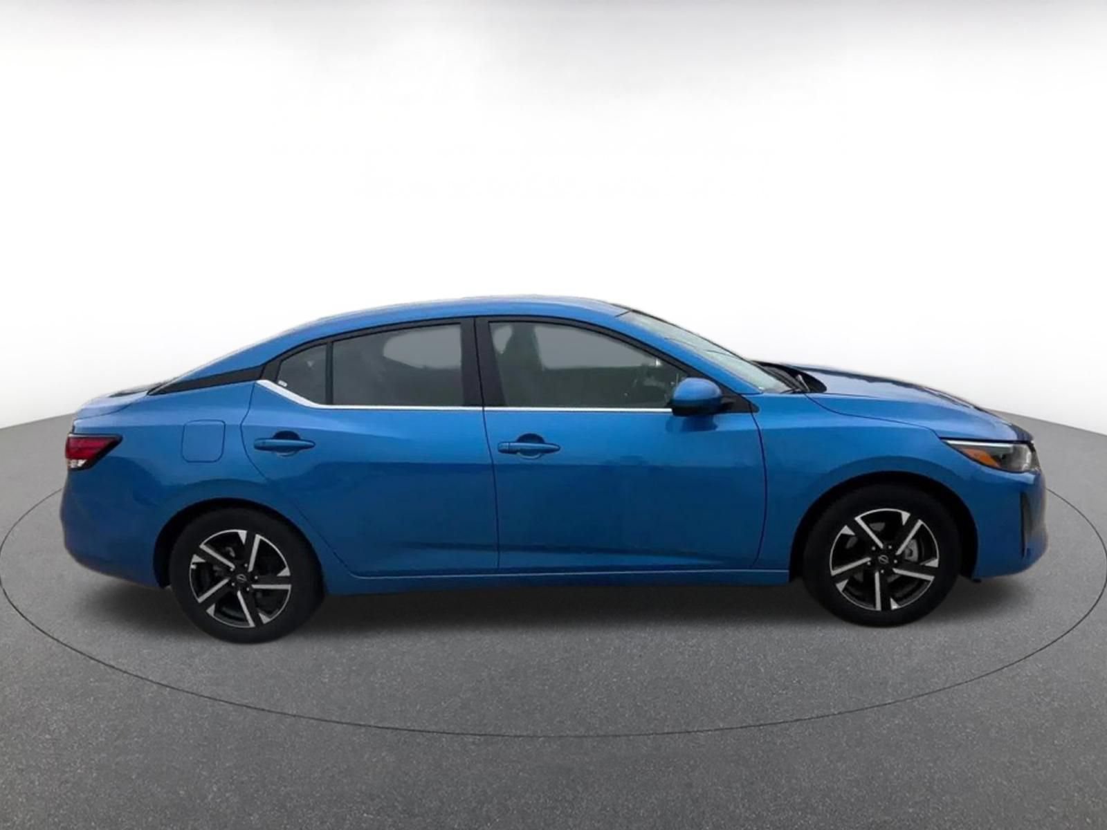 Thumbnail: 2025 Nissan Sentra - 16