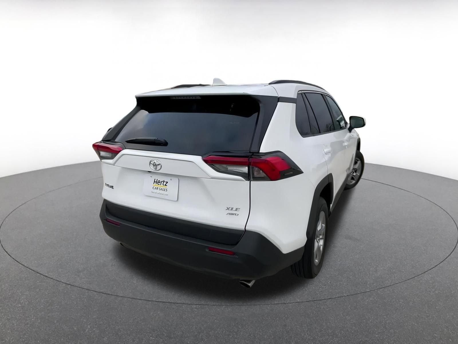 Thumbnail: 2025 Toyota RAV4 - 14