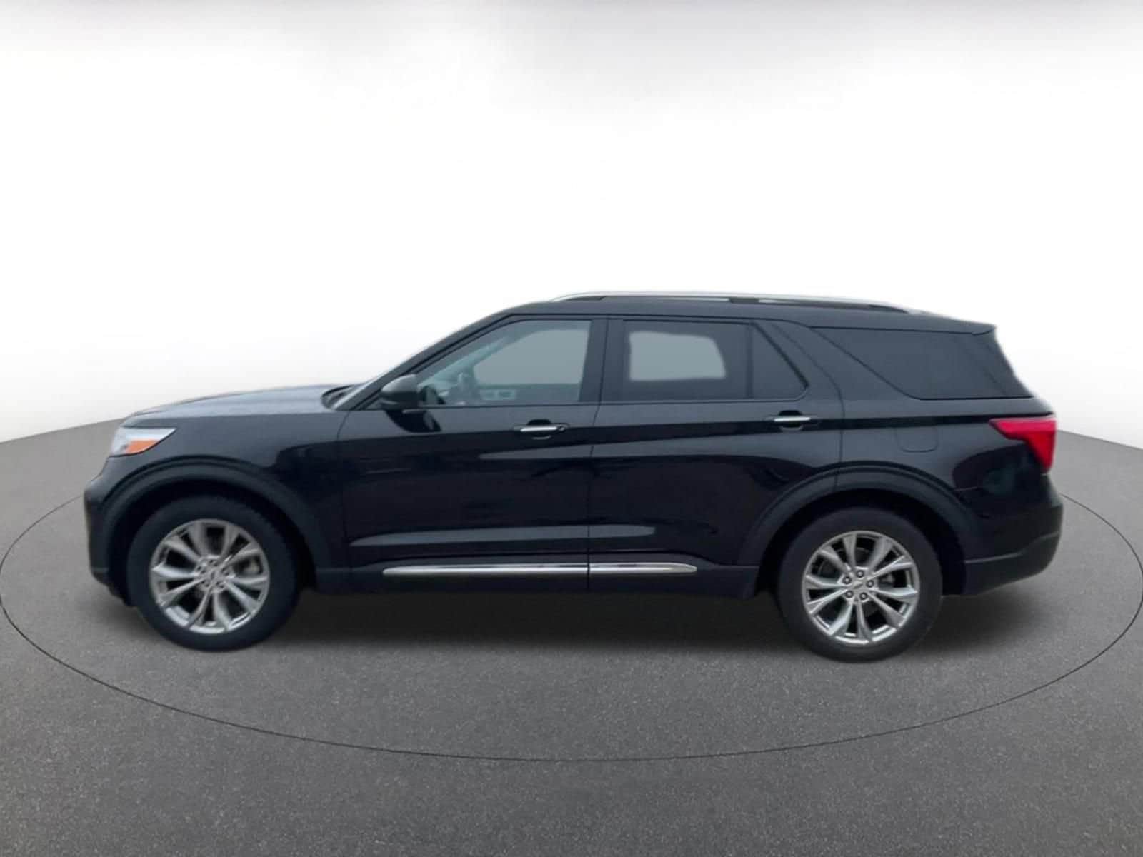 Thumbnail: 2024 Ford Explorer - 9