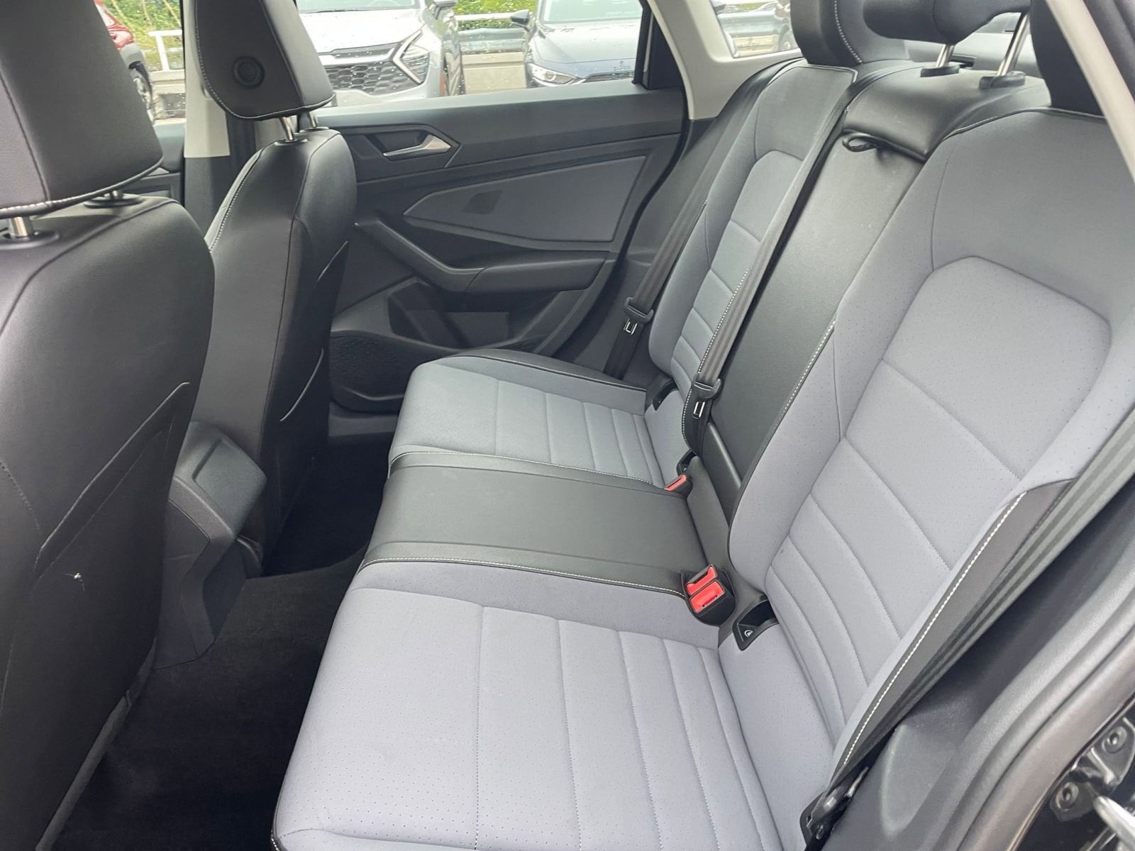 Thumbnail: 2025 Volkswagen Jetta - 25