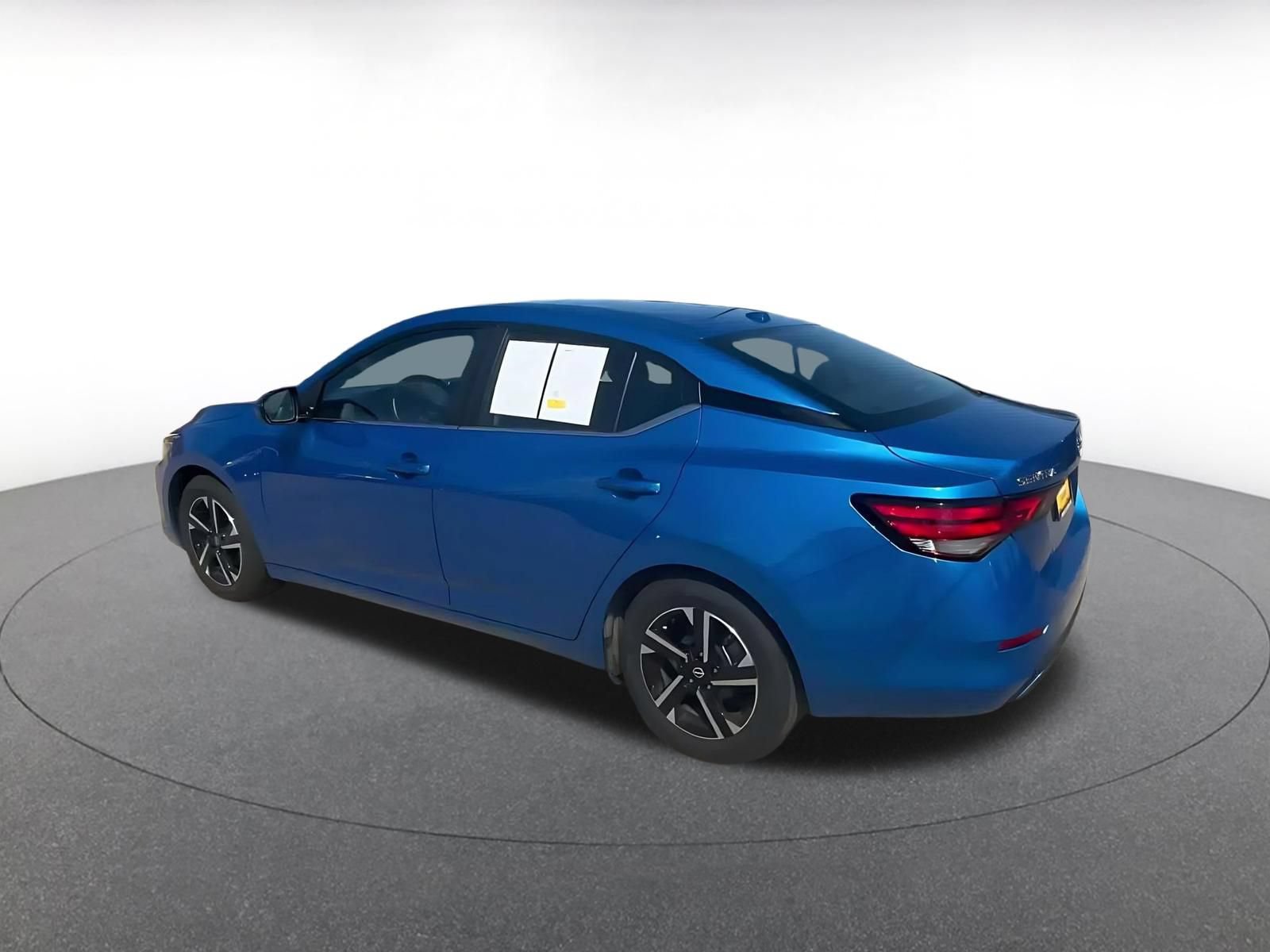 Thumbnail: 2025 Nissan Sentra - 8