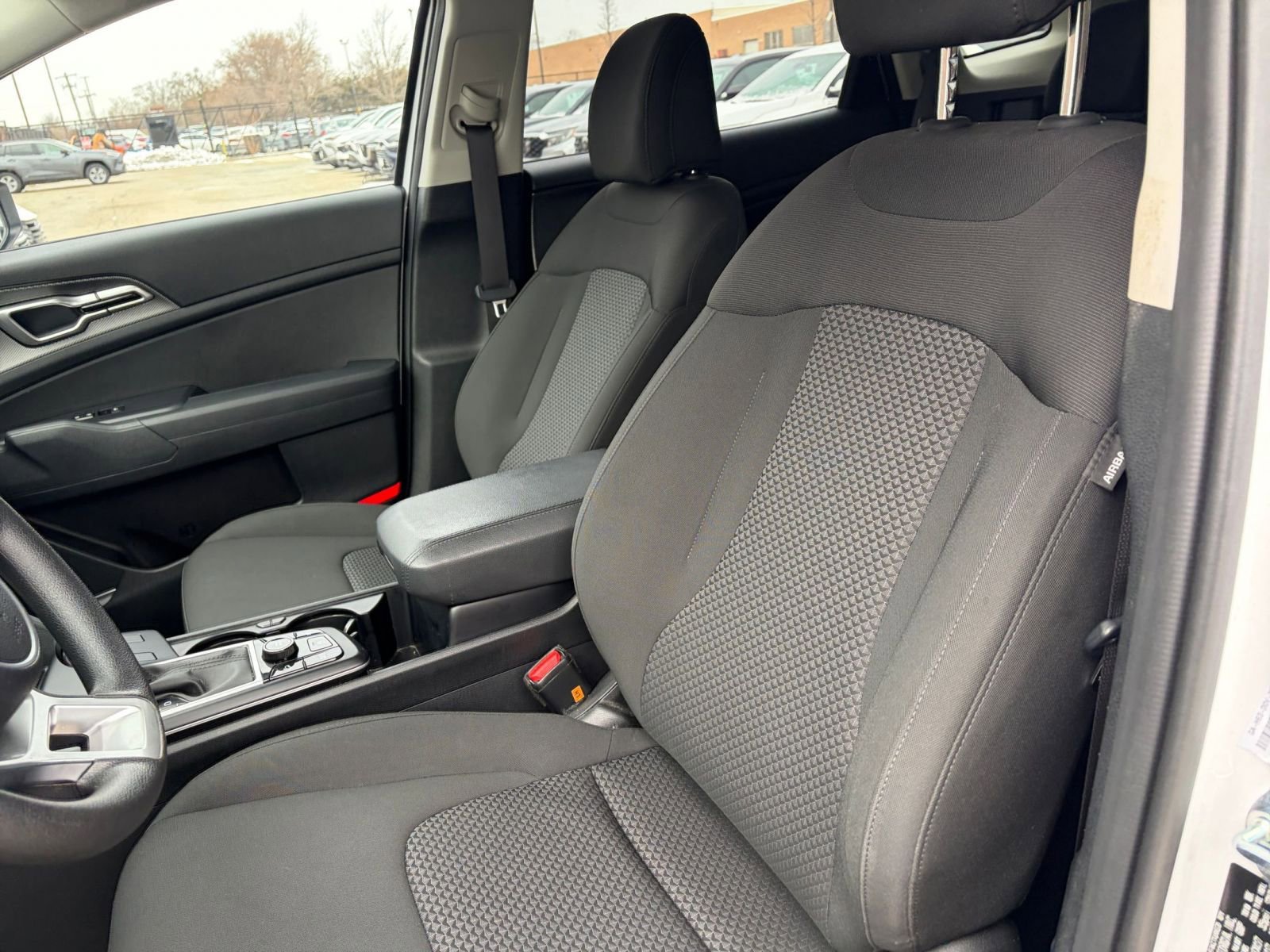 Thumbnail: 2025 Kia Sportage - 34