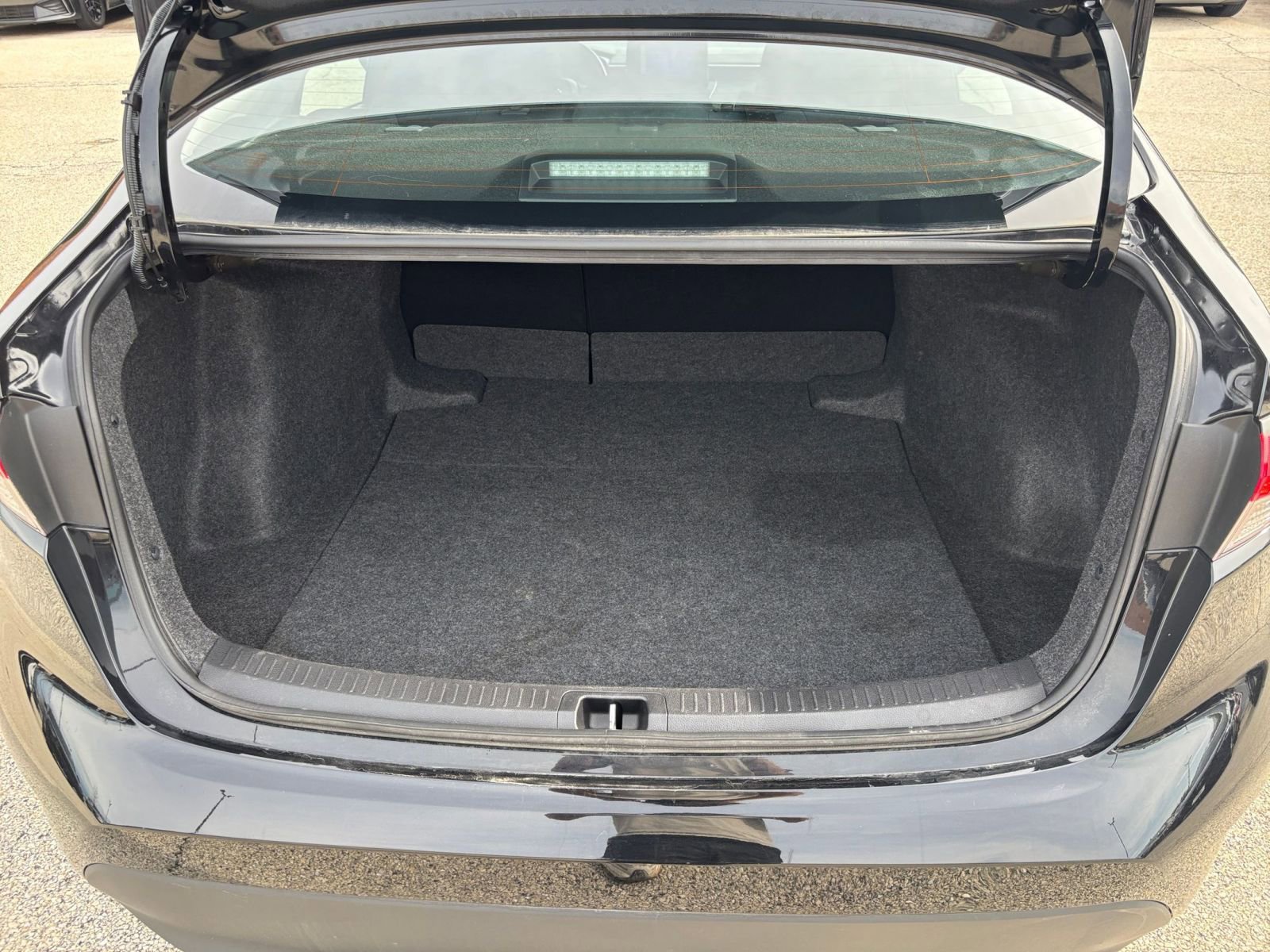 Thumbnail: 2025 Toyota Corolla - 29