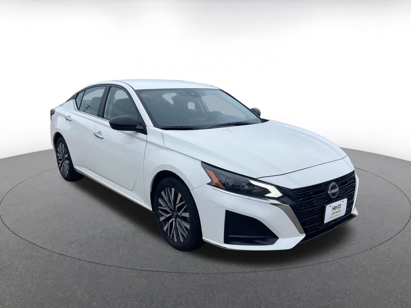 Thumbnail: 2025 Nissan Altima - 1