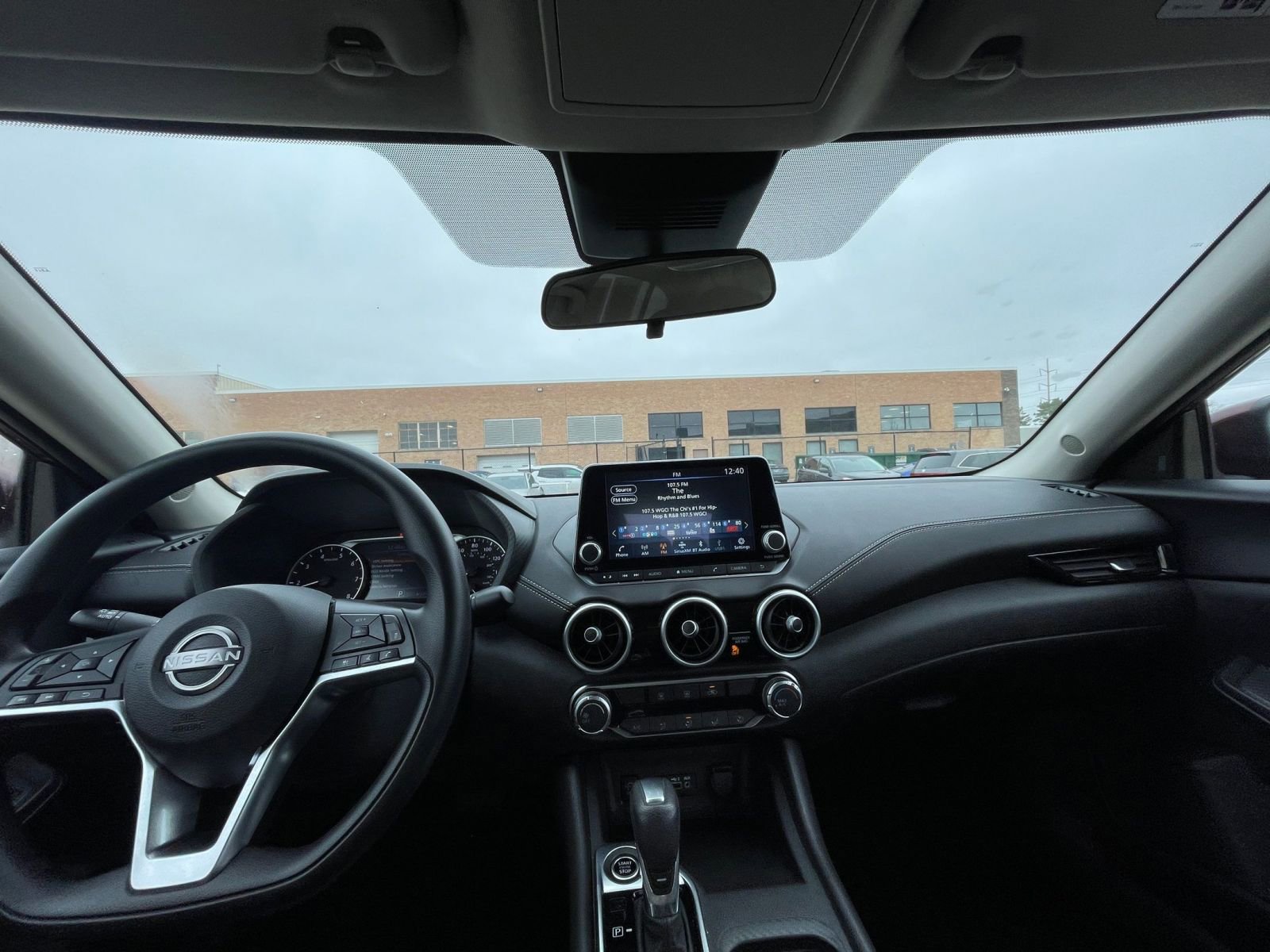 Thumbnail: 2025 Nissan Sentra - 31