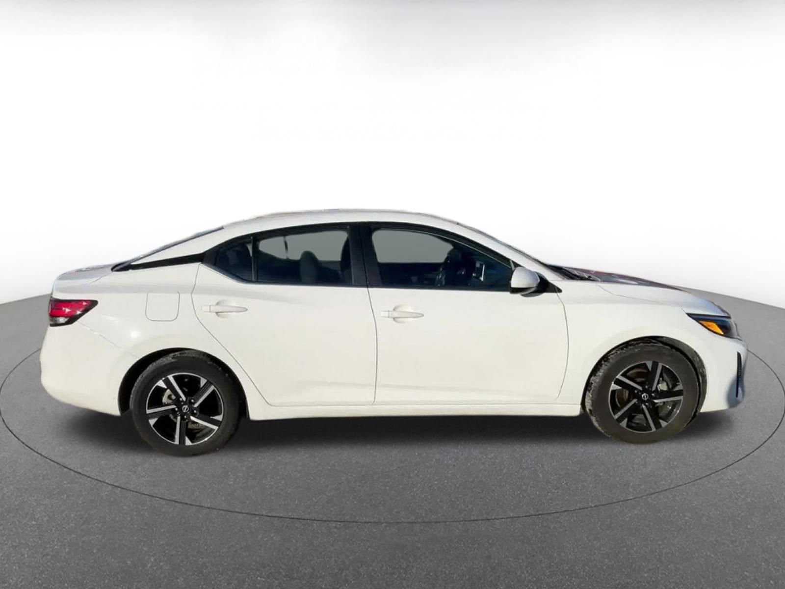 Thumbnail: 2025 Nissan Sentra - 16