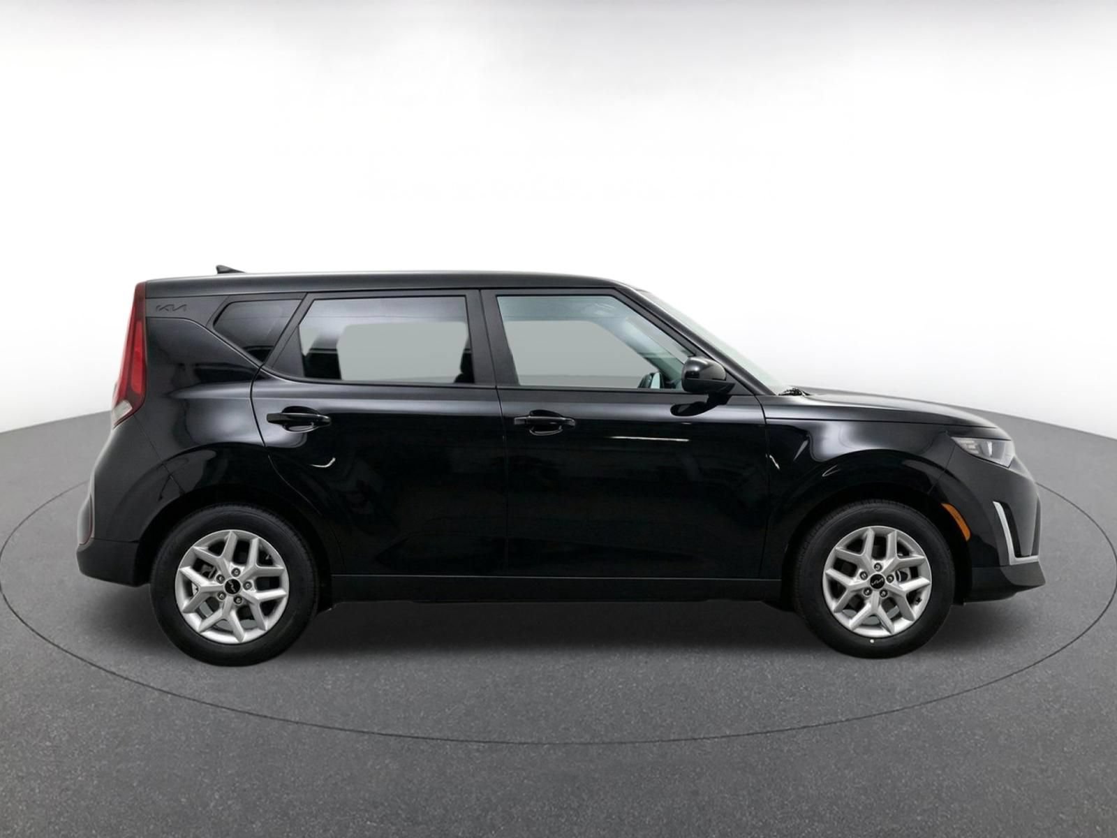 Thumbnail: 2025 Kia Soul - 10
