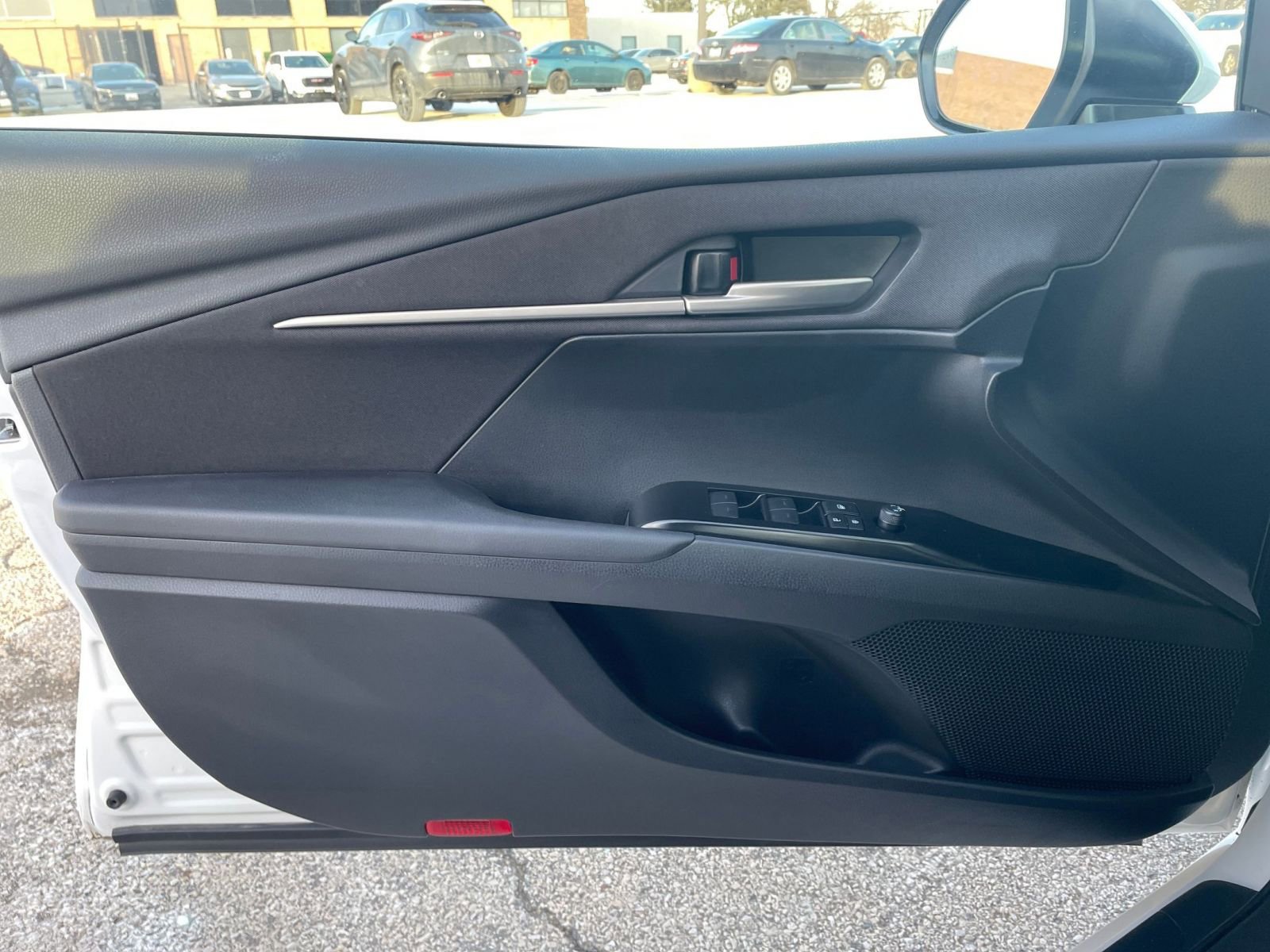 Thumbnail: 2025 Toyota Camry - 20