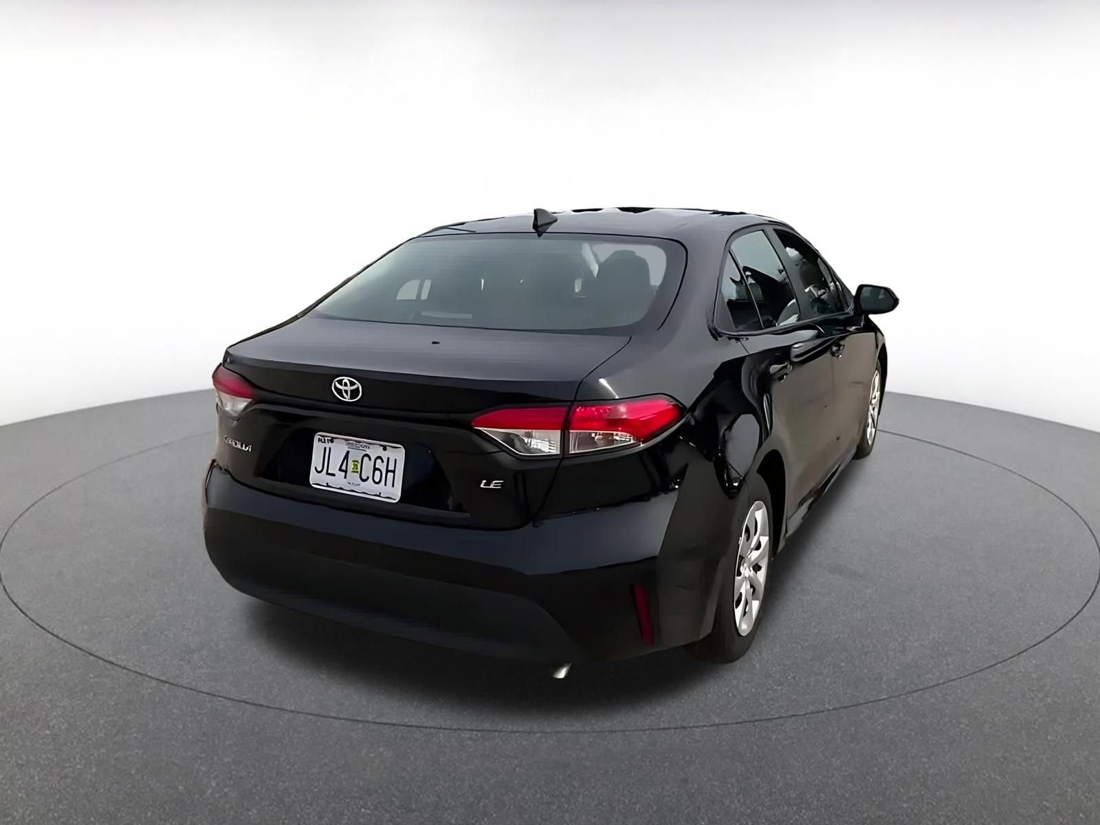 Thumbnail: 2025 Toyota Corolla - 14