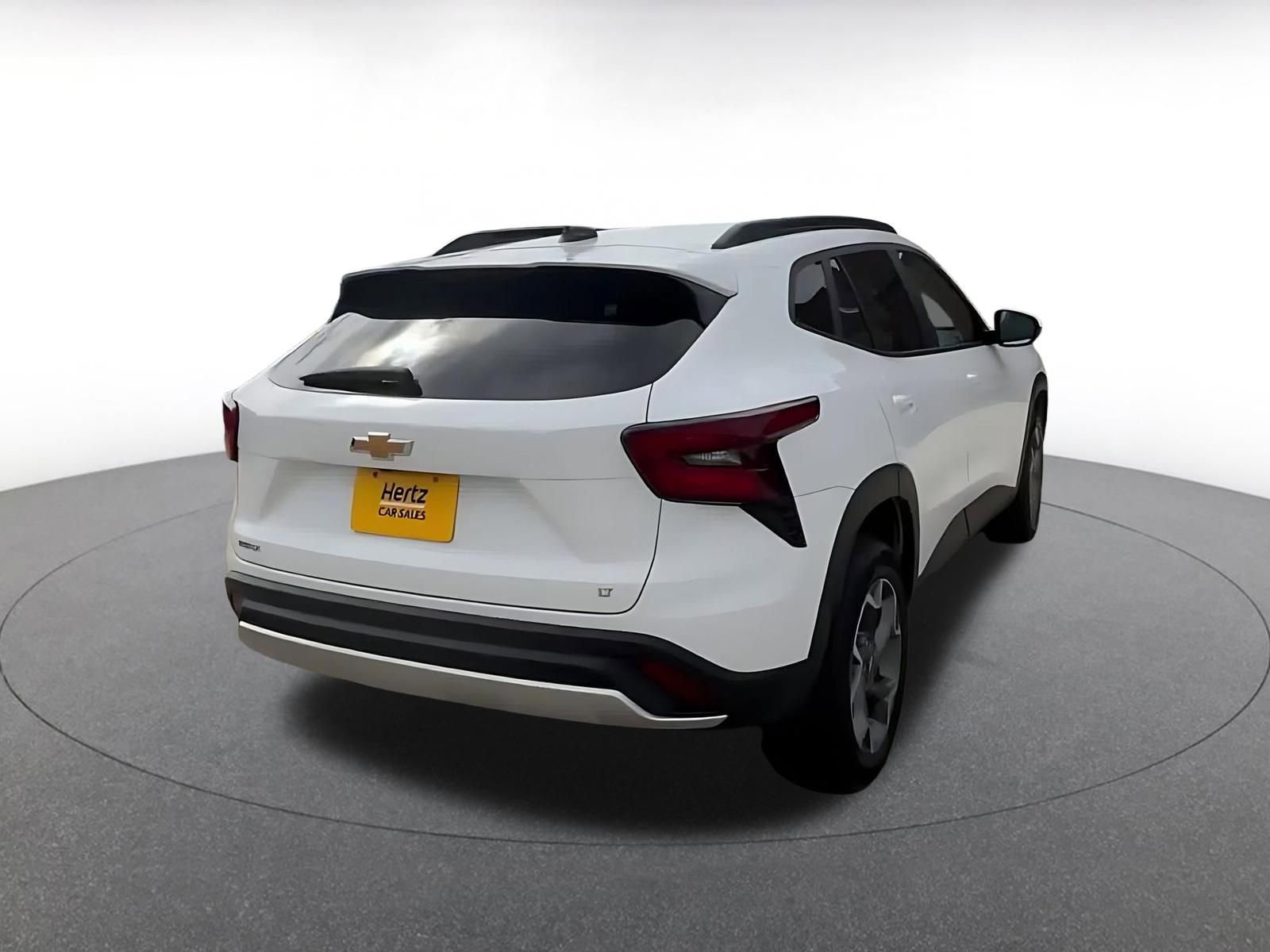 Thumbnail: 2025 Chevrolet Trax - 15