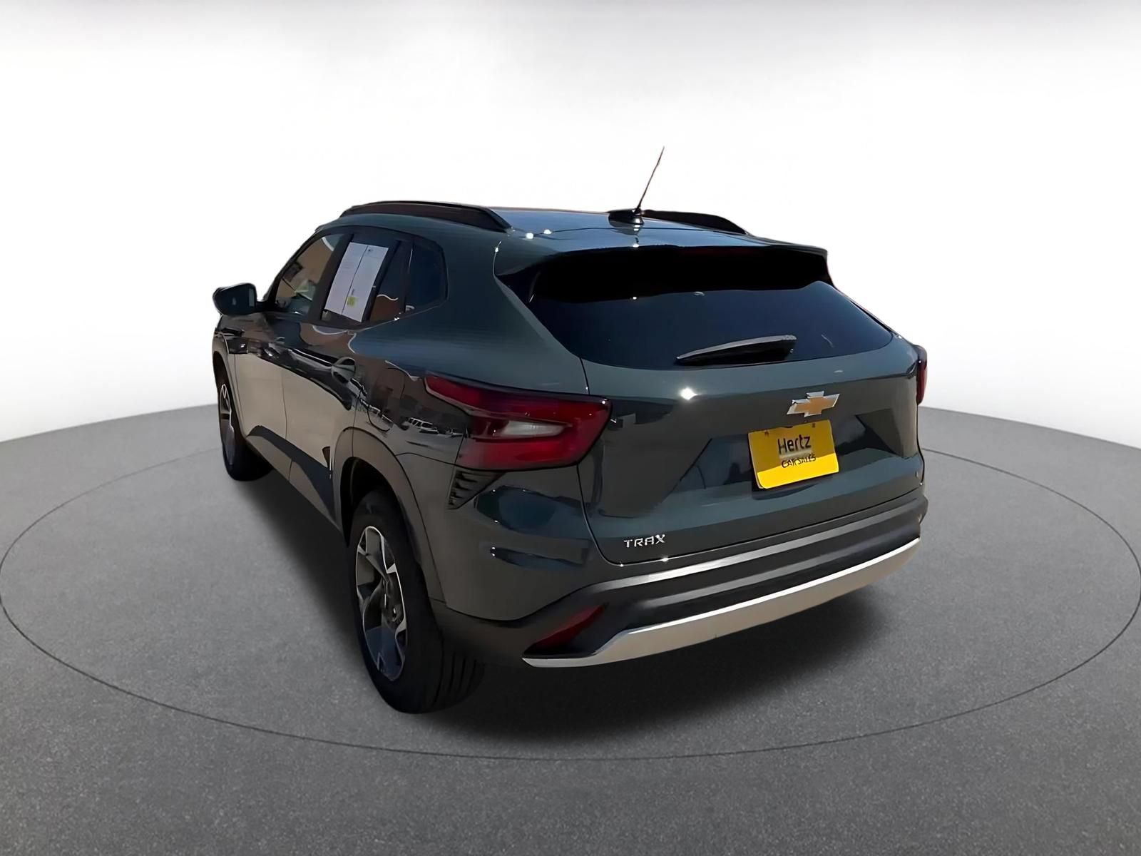 Thumbnail: 2025 Chevrolet Trax - 11