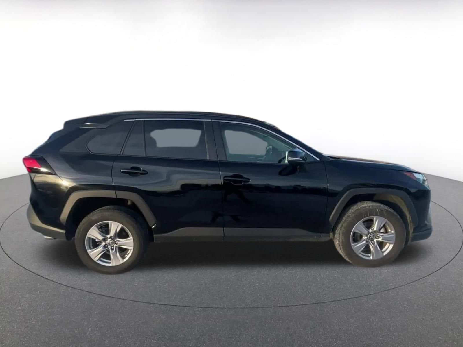 Thumbnail: 2025 Toyota RAV4 - 16