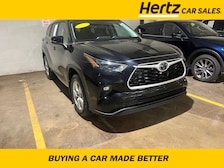 2023 Toyota Highlander LE -
                Des Plaines, IL