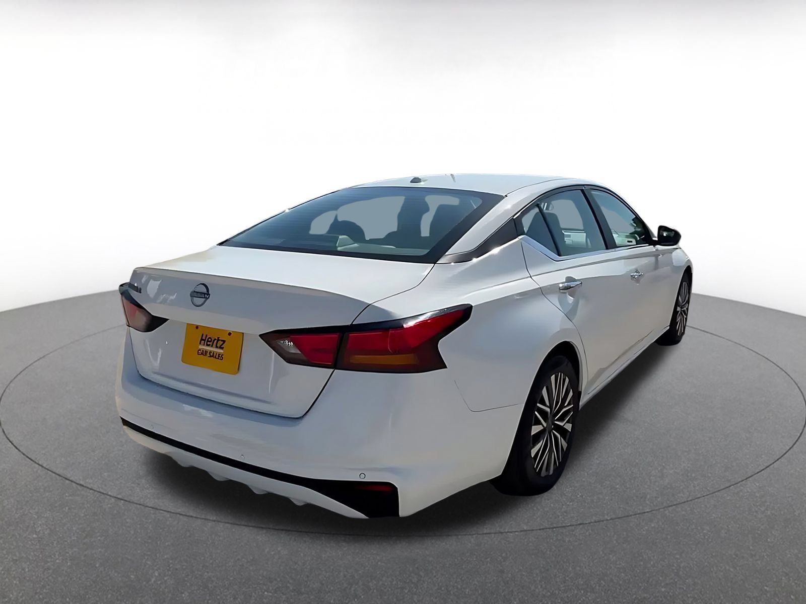 Thumbnail: 2025 Nissan Altima - 11