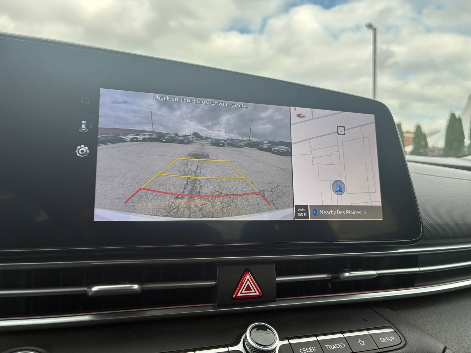 Thumbnail: 2025 Hyundai Elantra - 24