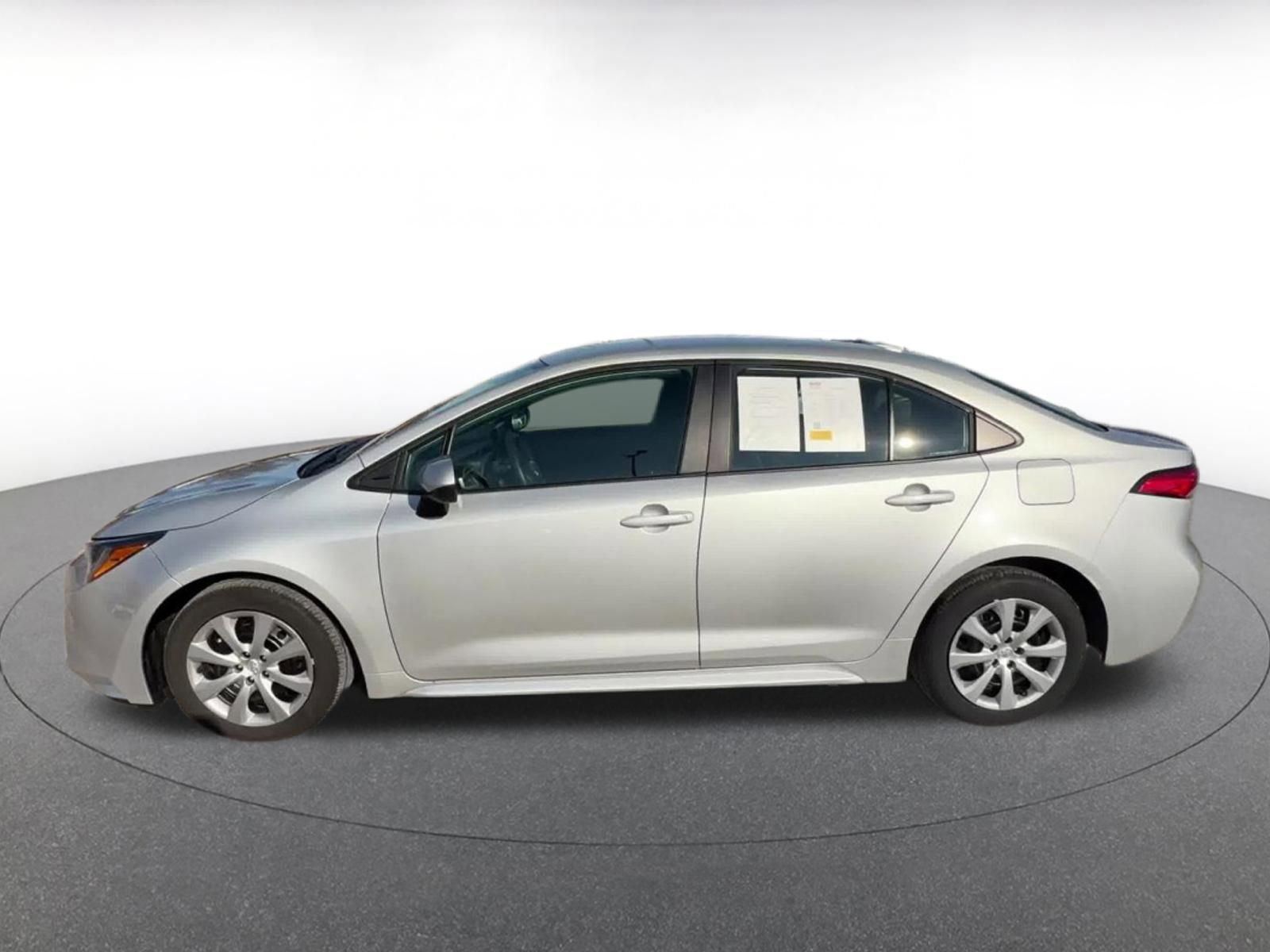 Thumbnail: 2025 Toyota Corolla - 9