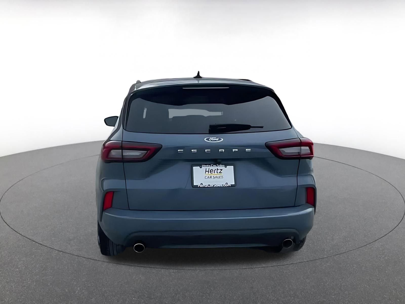 Thumbnail: 2023 Ford Escape - 12