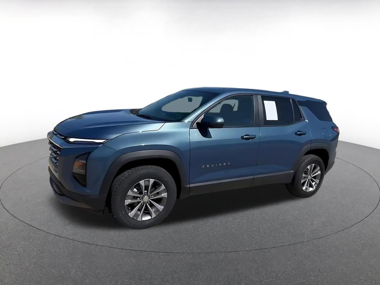 Thumbnail: 2025 Chevrolet Equinox - 8
