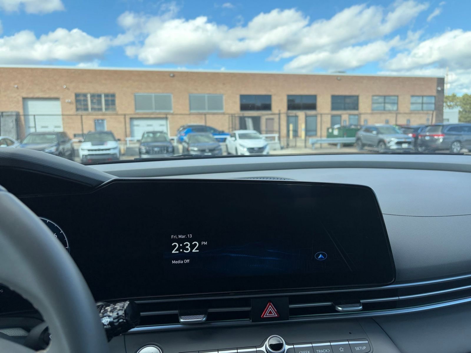 Thumbnail: 2025 Hyundai Elantra - 17