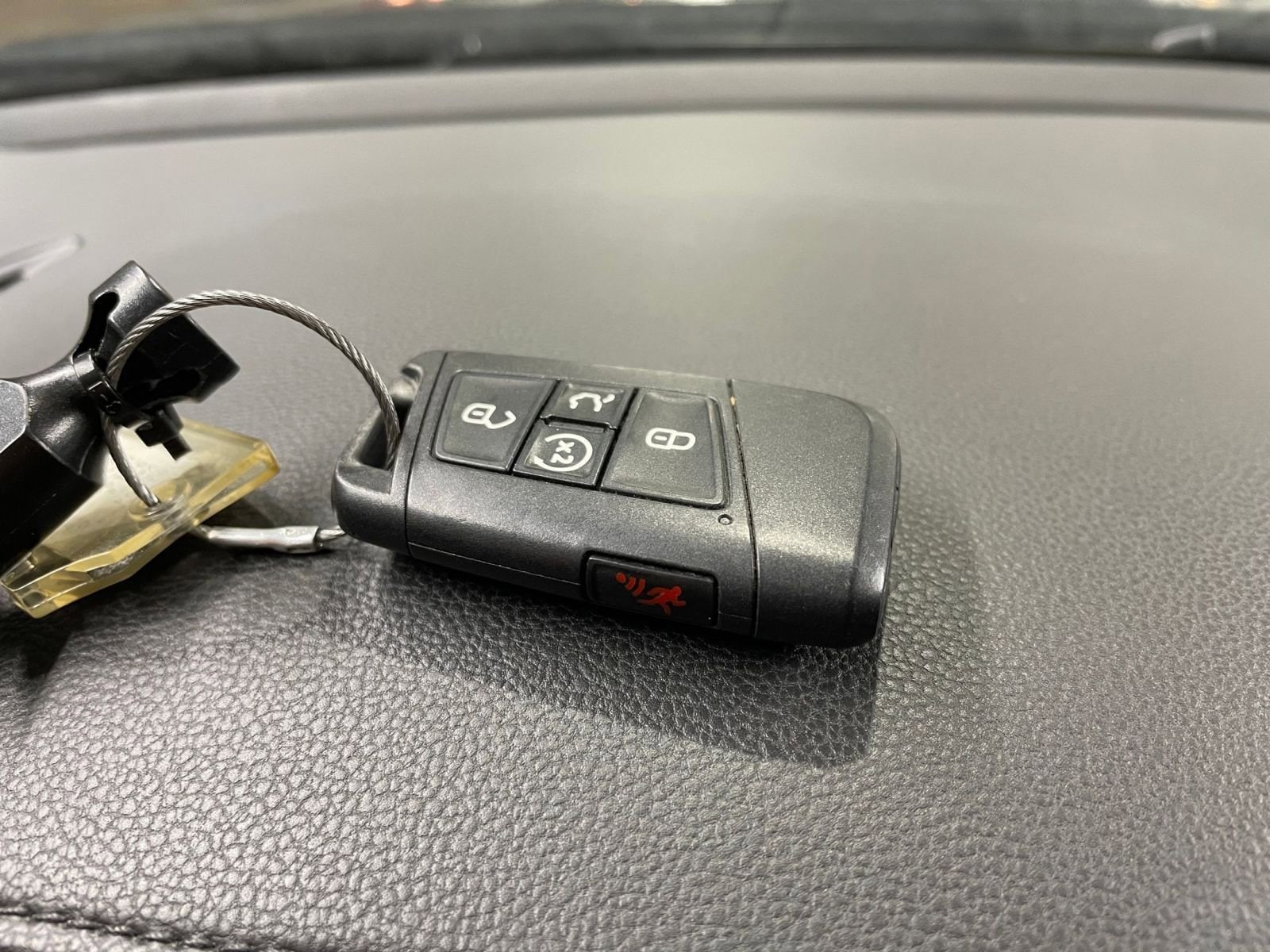 Thumbnail: 2025 Volkswagen Jetta - 24