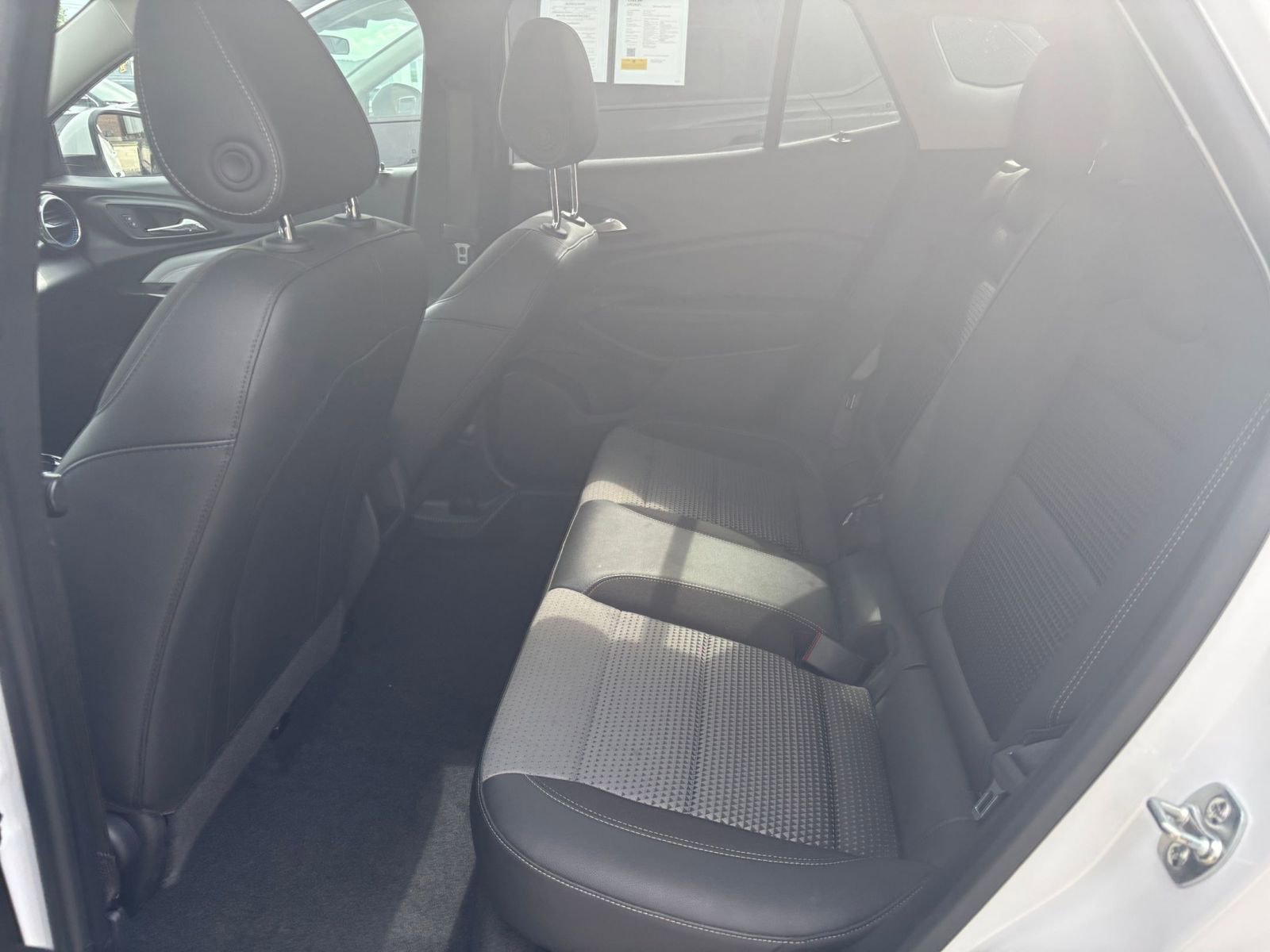 Thumbnail: 2025 Chevrolet Trax - 24