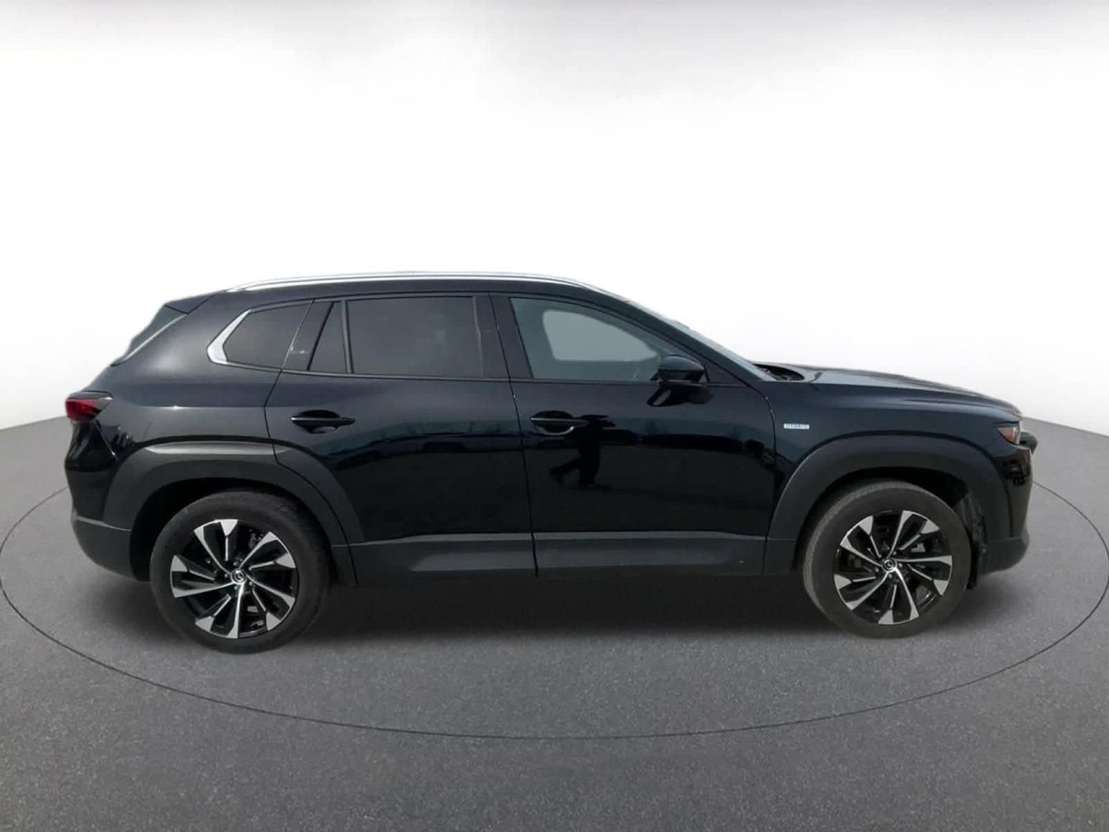 Thumbnail: 2025 Mazda CX-50 - 16