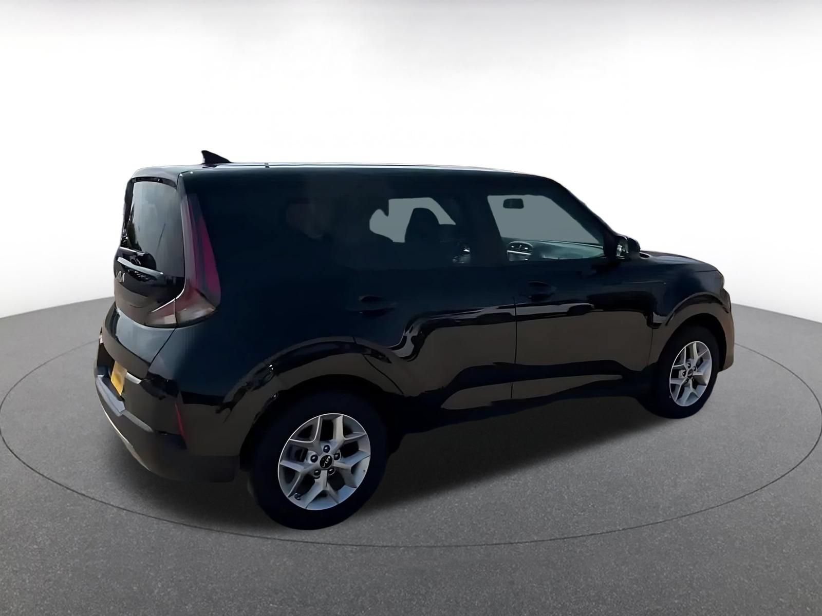 Thumbnail: 2025 Kia Soul - 13