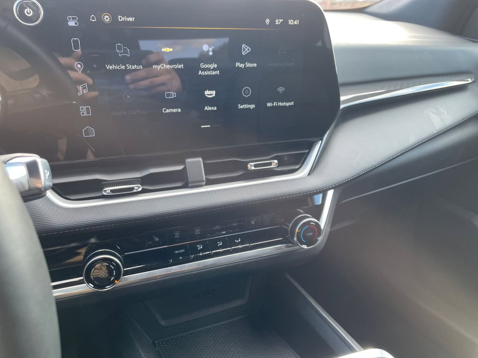 Thumbnail: 2025 Chevrolet Equinox - 18