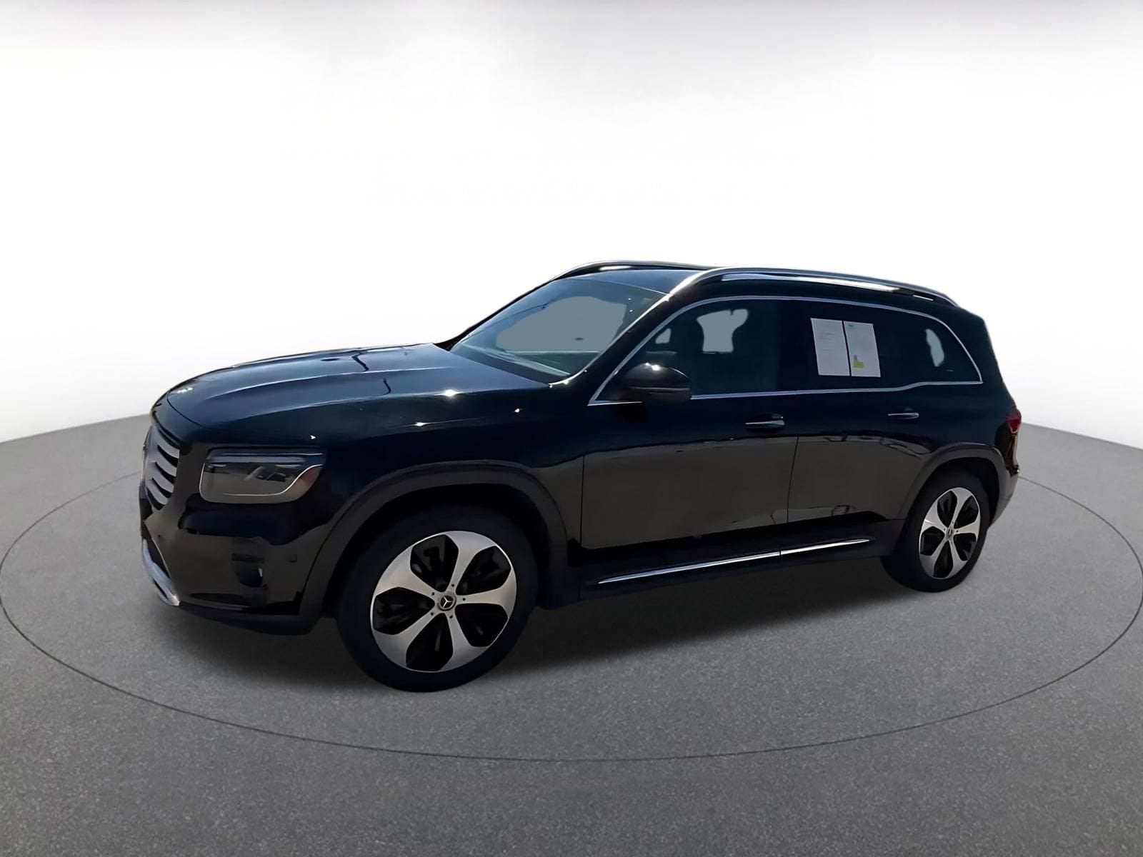 Thumbnail: 2025 Mercedes-Benz GLB - 8