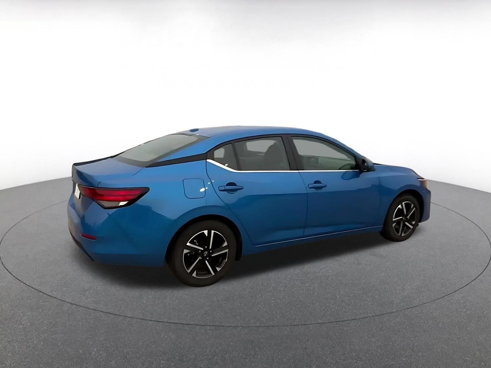 Thumbnail: 2025 Nissan Sentra - 15