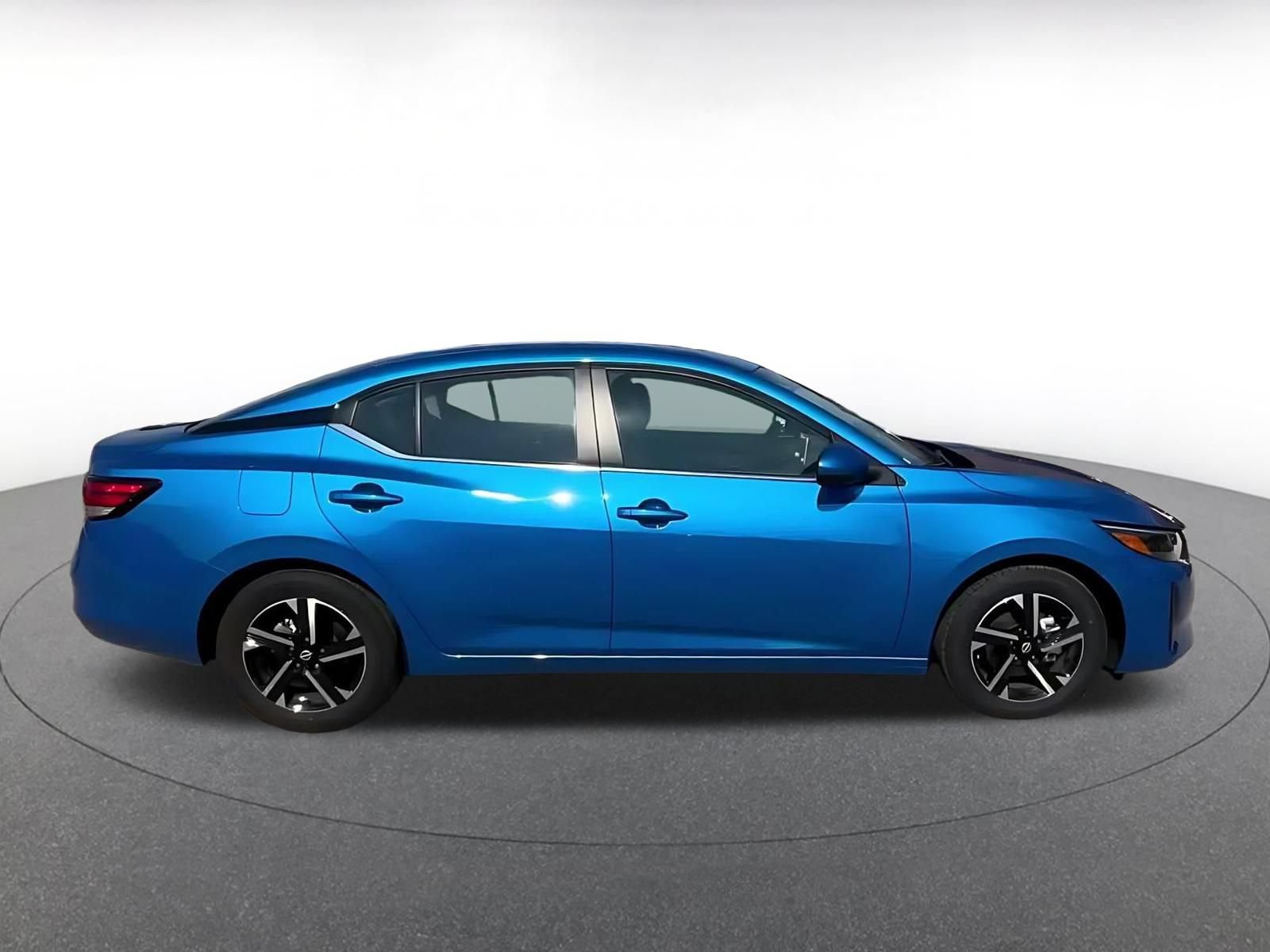 Thumbnail: 2025 Nissan Sentra - 15
