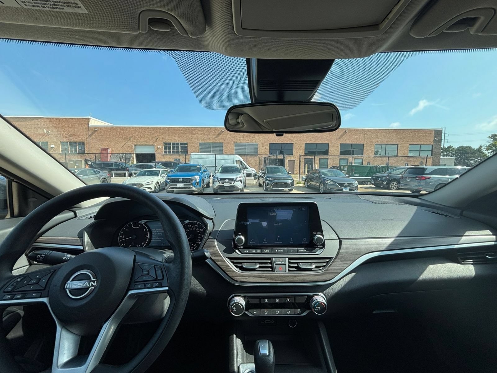 Thumbnail: 2025 Nissan Altima - 33