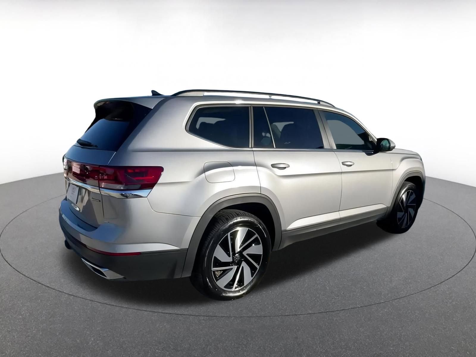 Thumbnail: 2025 Volkswagen Atlas - 15