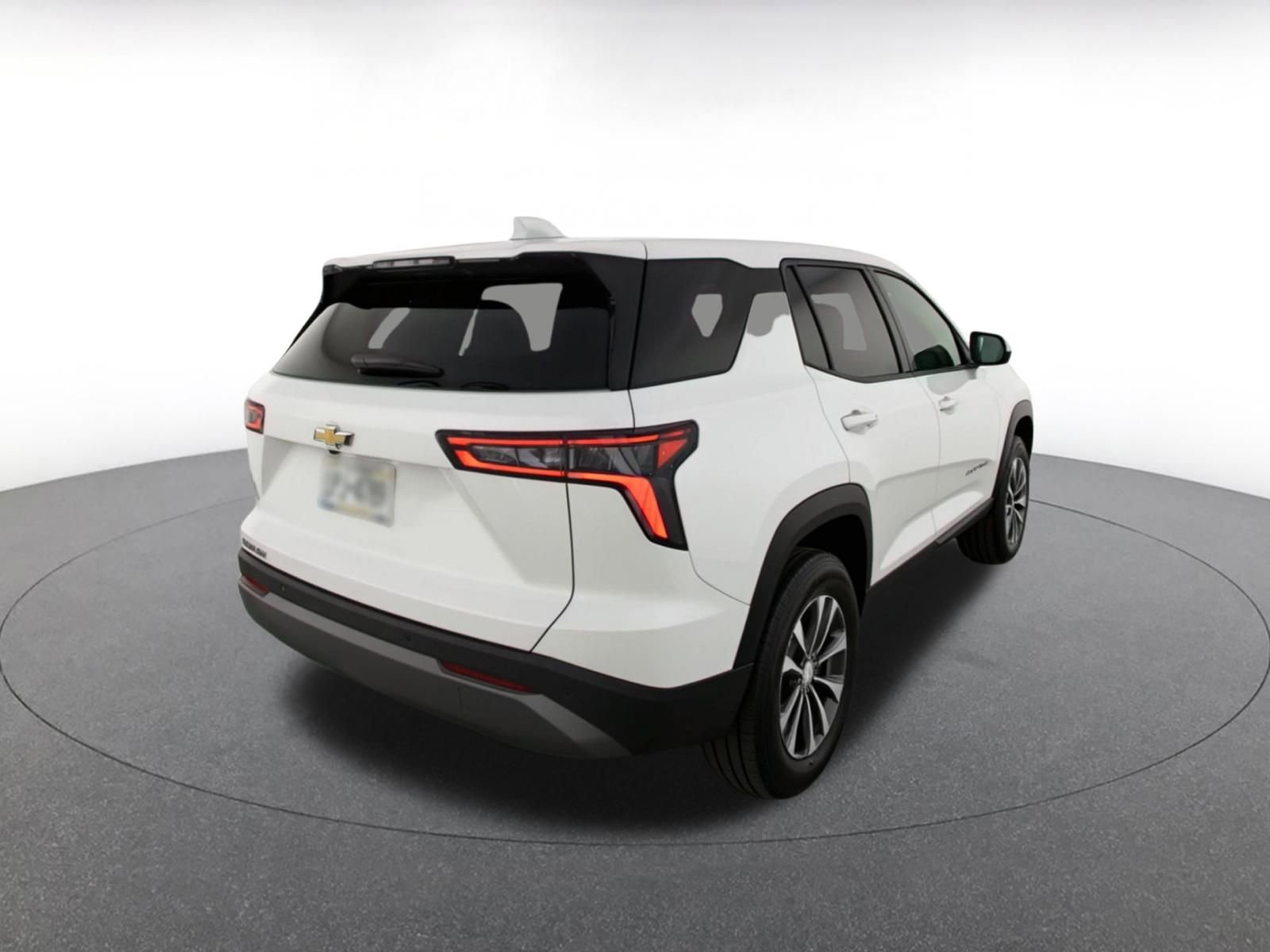 Thumbnail: 2025 Chevrolet Equinox - 9
