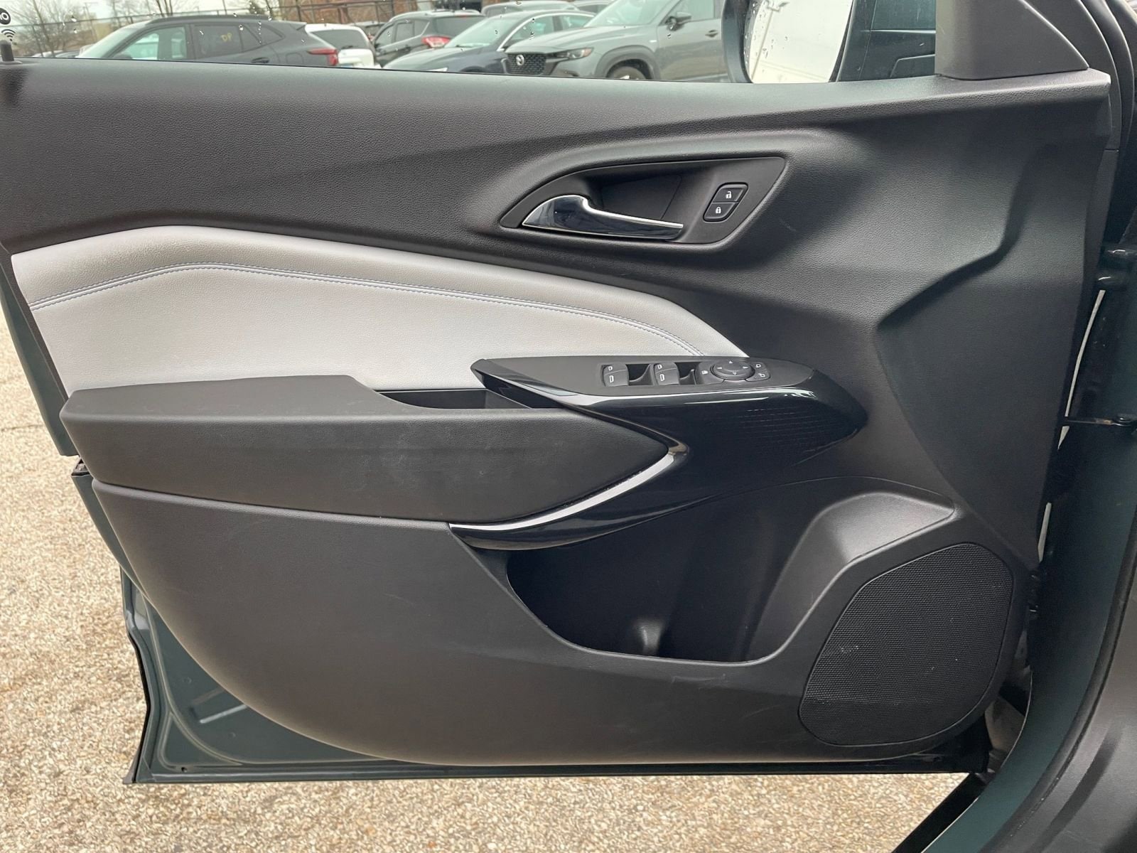 Thumbnail: 2025 Chevrolet Trax - 18