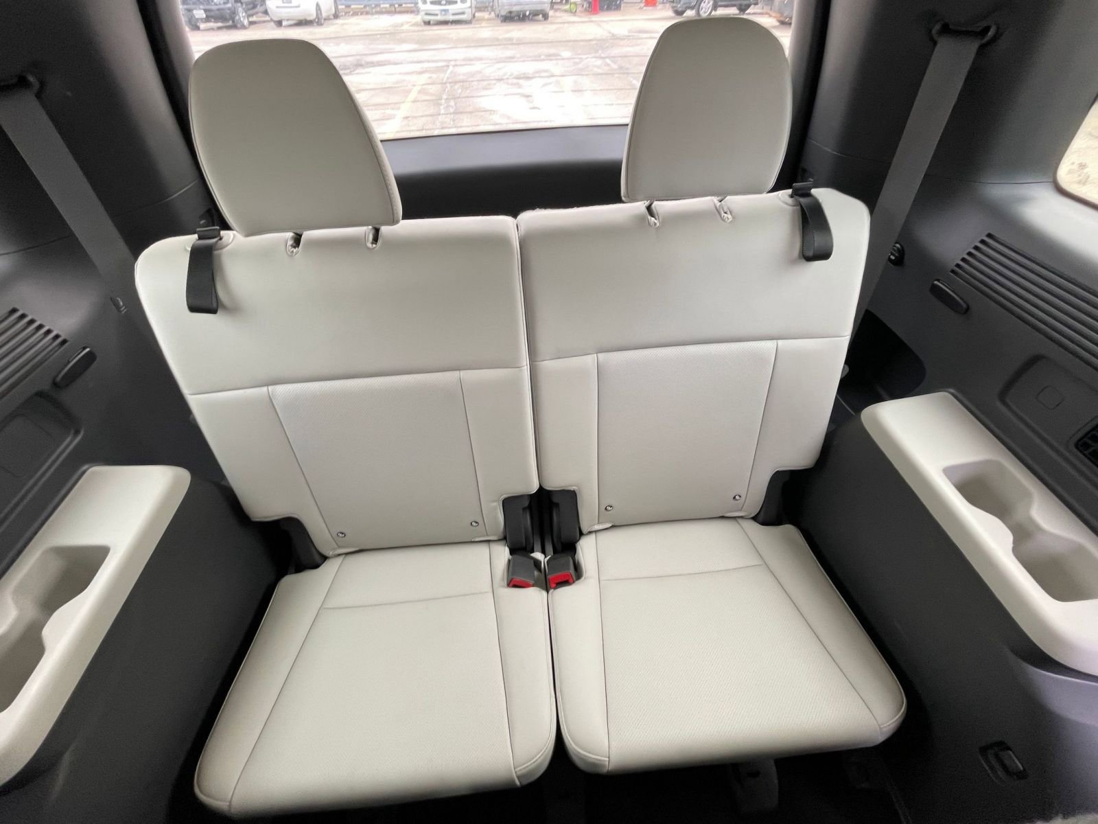 Thumbnail: 2025 Hyundai Santa Fe - 31