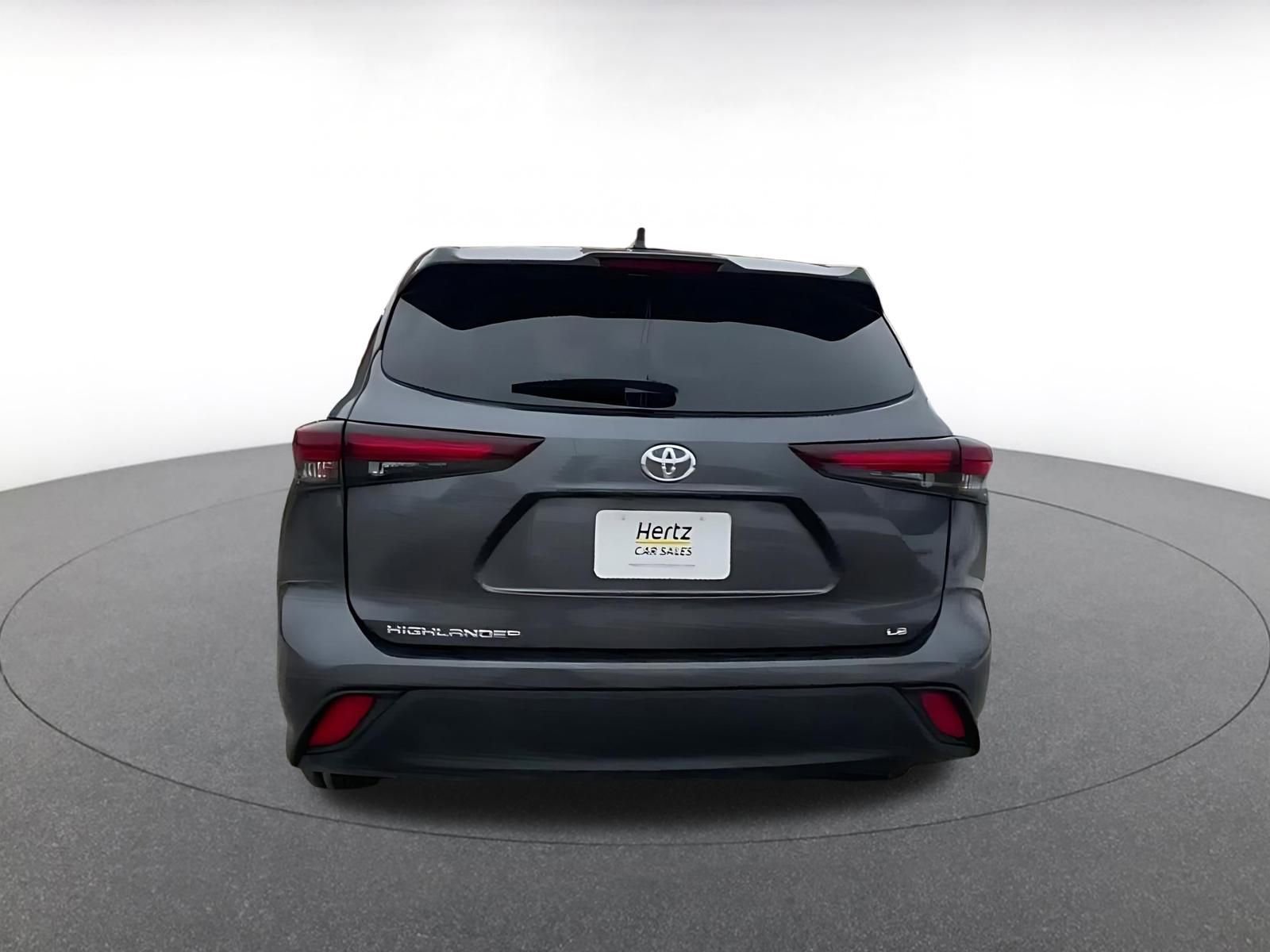 Thumbnail: 2025 Toyota Highlander - 12