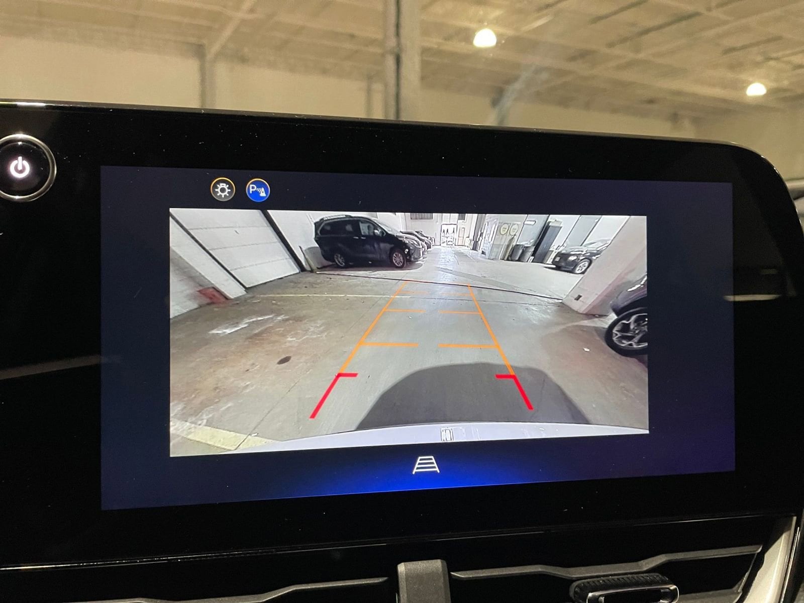 Thumbnail: 2025 Chevrolet Equinox - 23