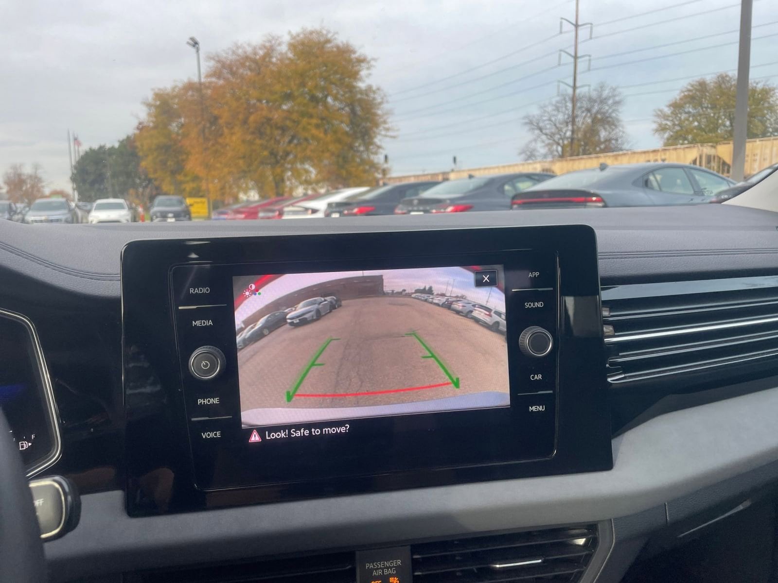 Thumbnail: 2025 Volkswagen Jetta - 17