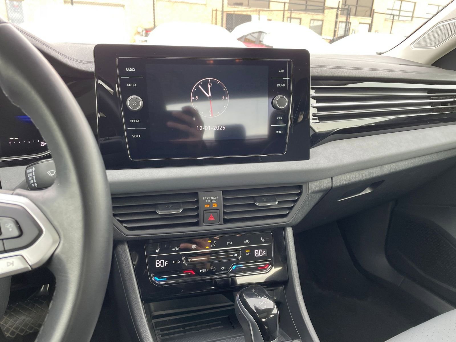 Thumbnail: 2025 Volkswagen Jetta - 18