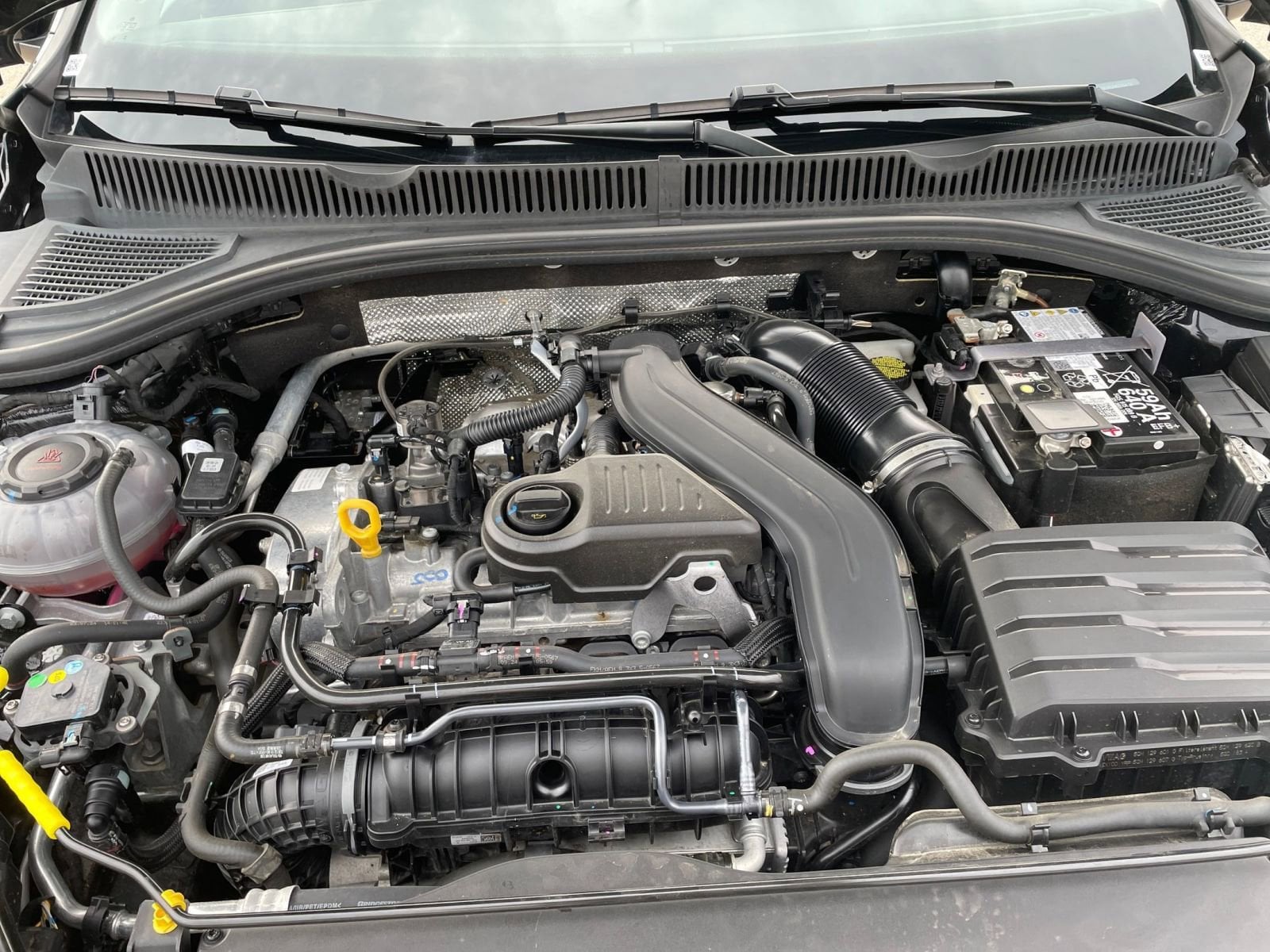 Thumbnail: 2025 Volkswagen Jetta - 31