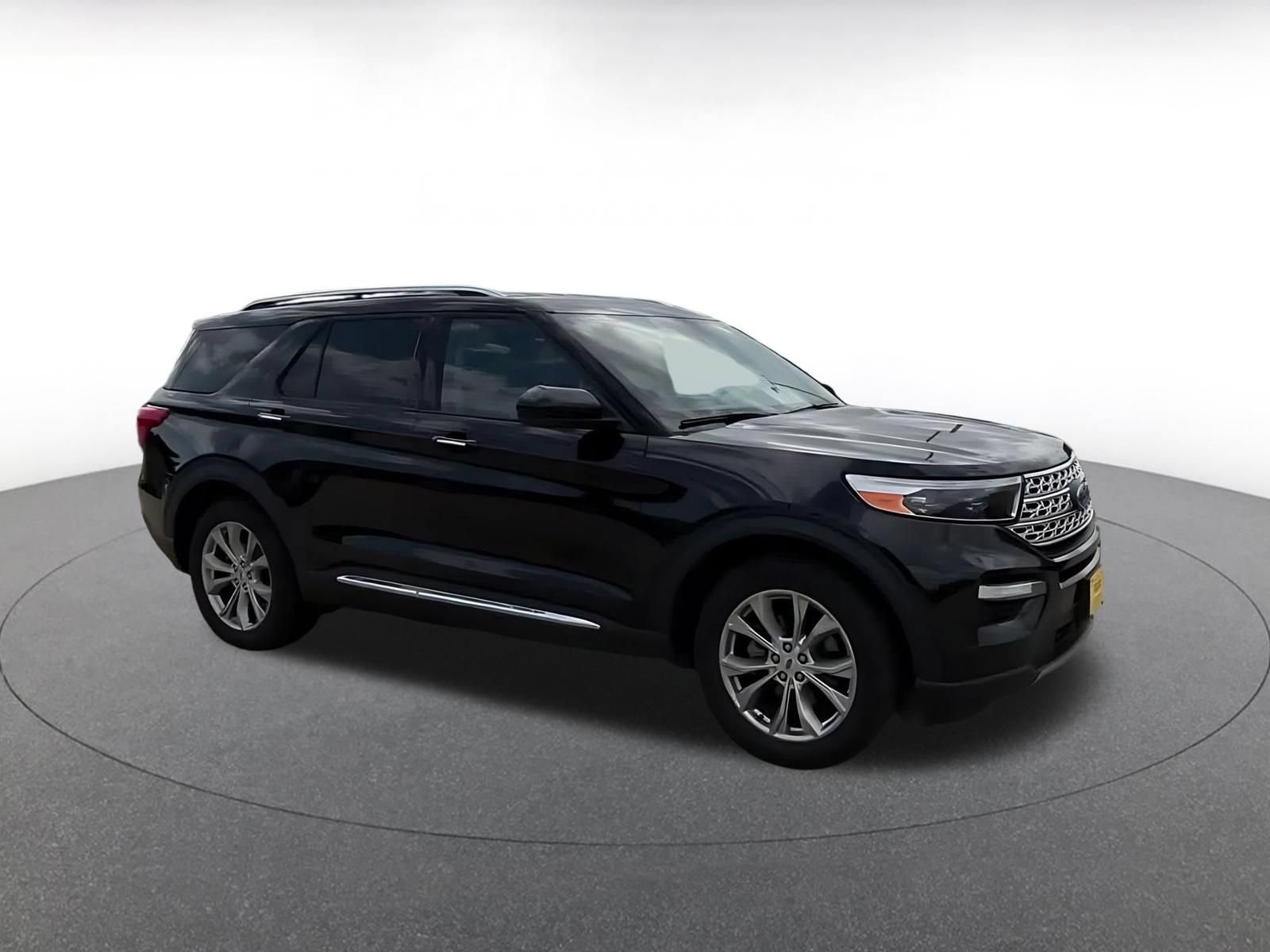 Thumbnail: 2024 Ford Explorer - 2
