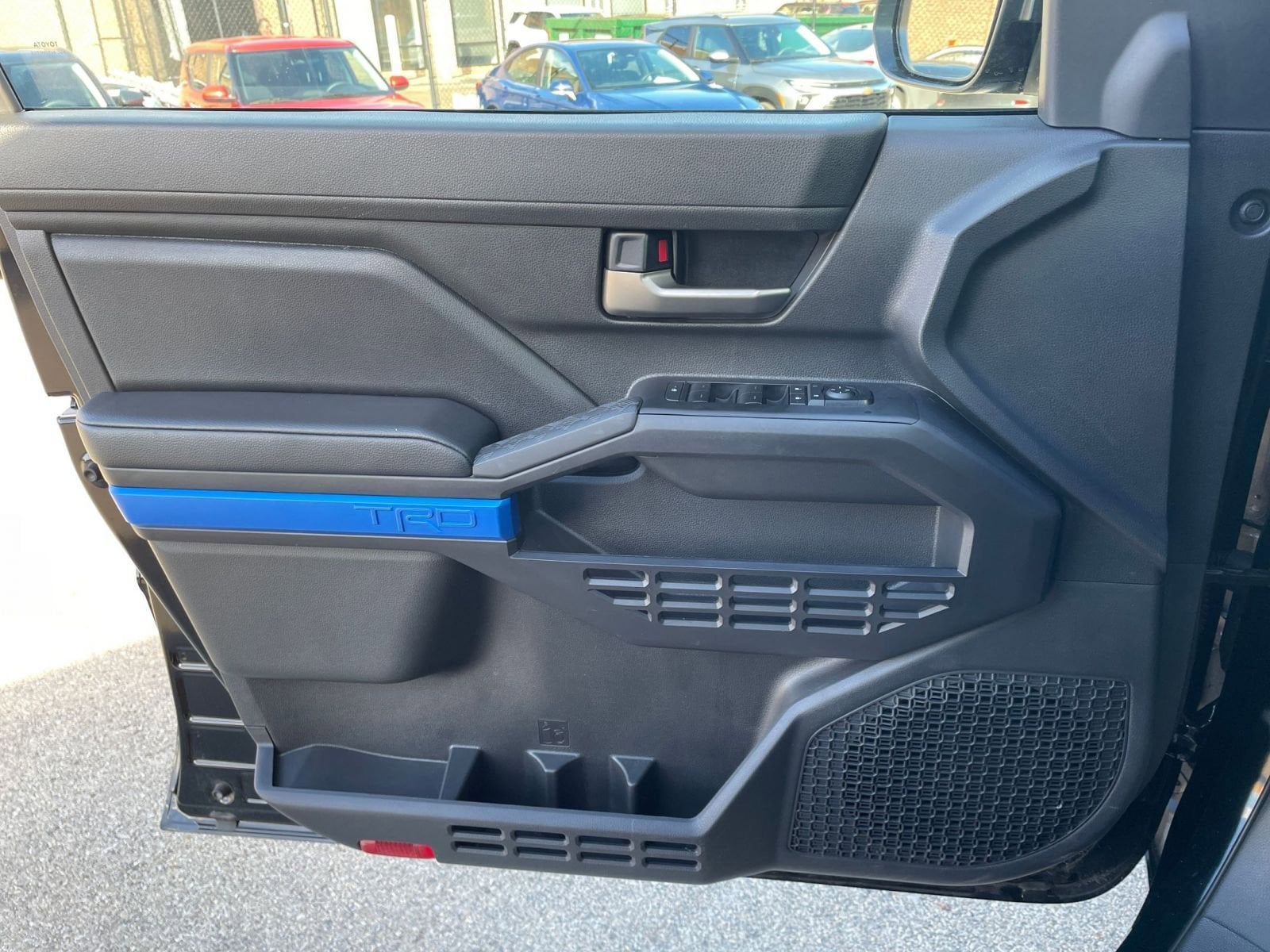 Thumbnail: 2025 Toyota Tacoma - 20