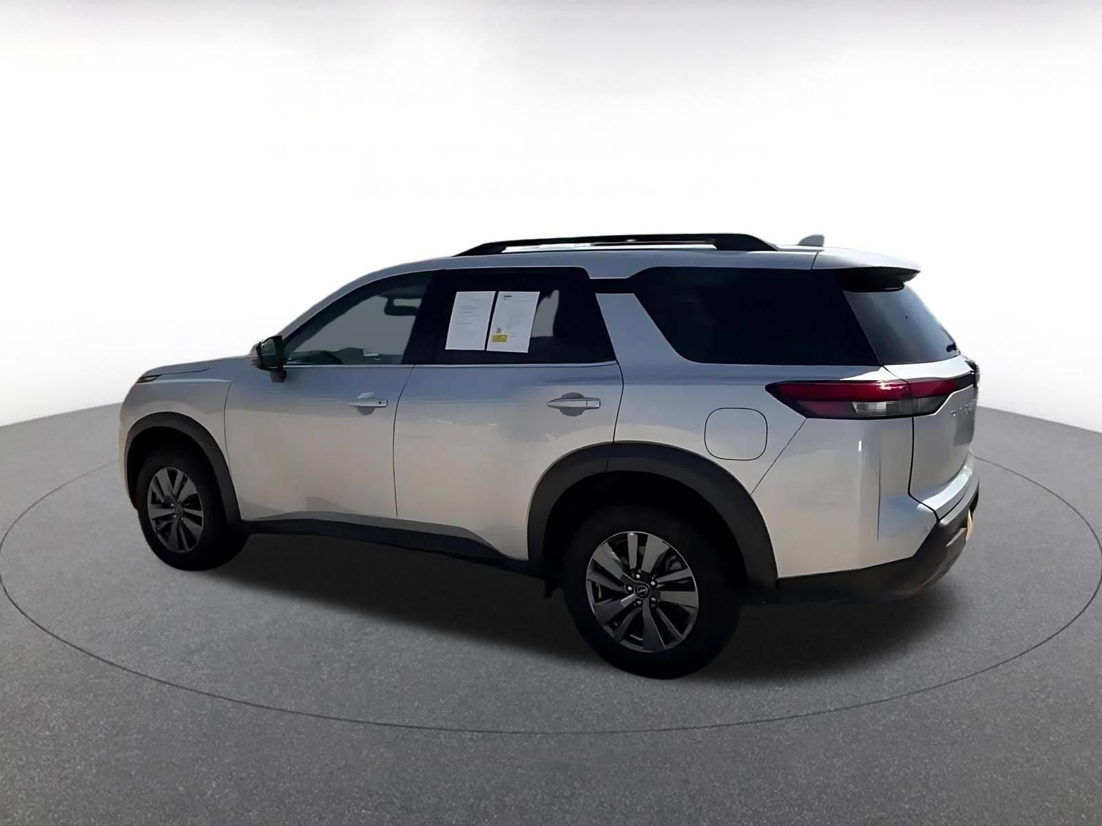 Thumbnail: 2025 Nissan Pathfinder - 8
