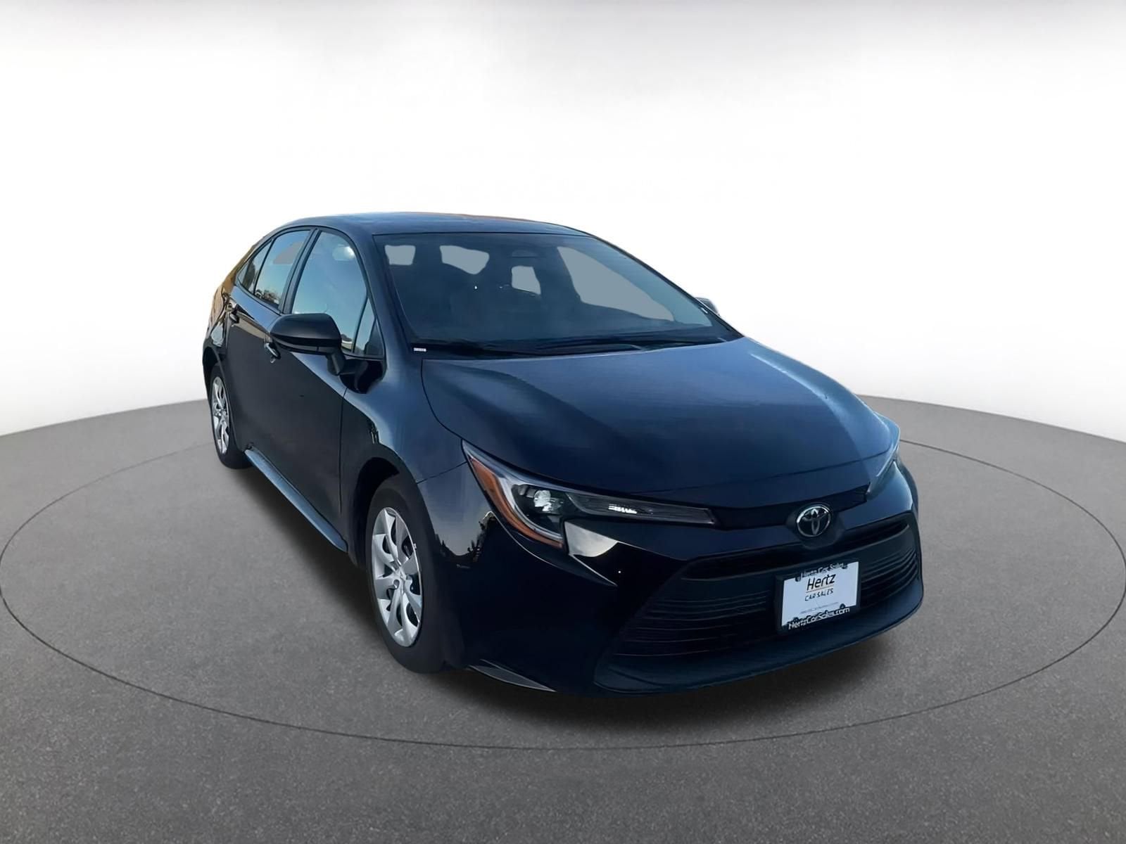 Thumbnail: 2025 Toyota Corolla - 3