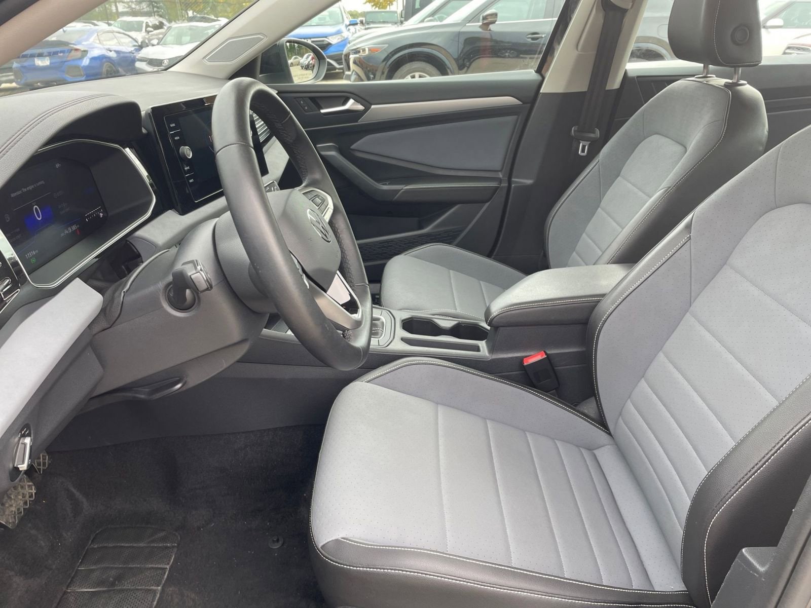 Thumbnail: 2025 Volkswagen Jetta - 25